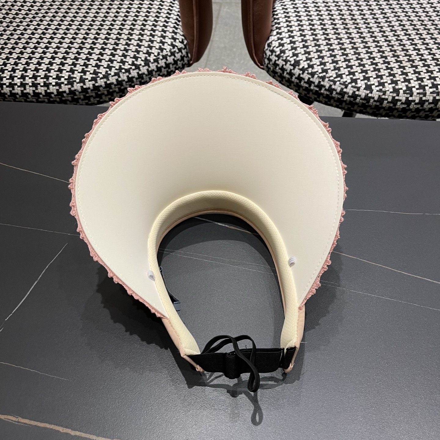 PRADA普拉达 夏季蕾丝遮阳帽子女款2026新款海边沙滩大檐发箍百搭防晒帽空顶帽