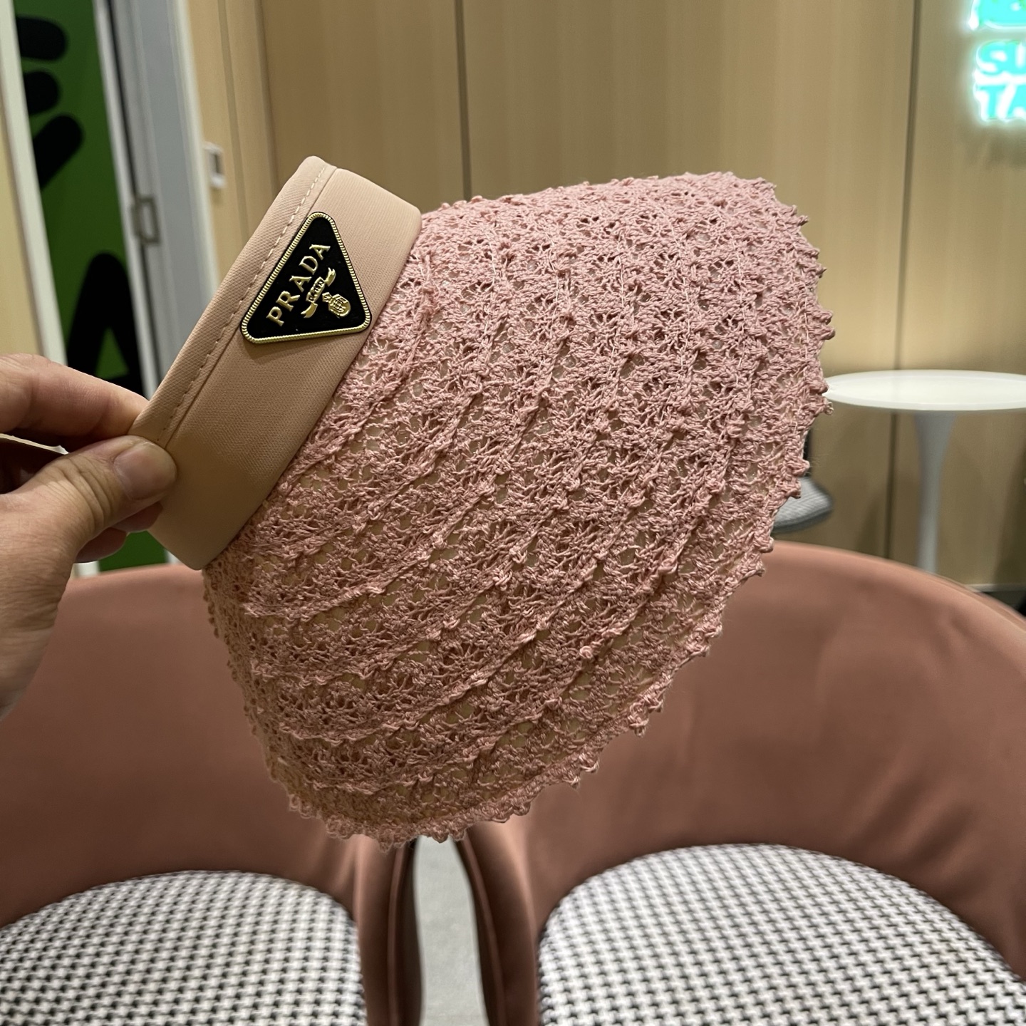 PRADA普拉达 夏季蕾丝遮阳帽子女款2026新款海边沙滩大檐发箍百搭防晒帽空顶帽