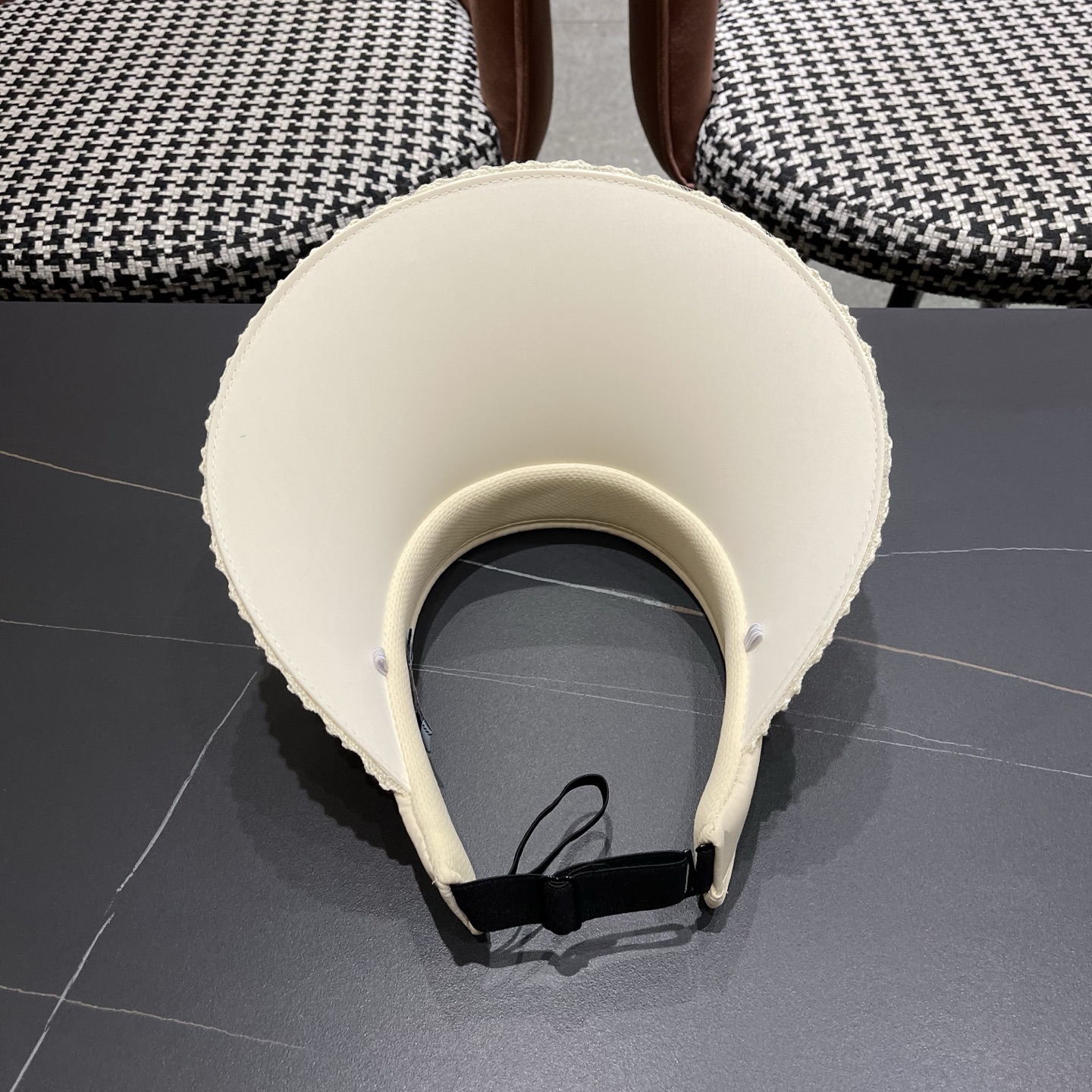 PRADA普拉达 夏季蕾丝遮阳帽子女款2026新款海边沙滩大檐发箍百搭防晒帽空顶帽