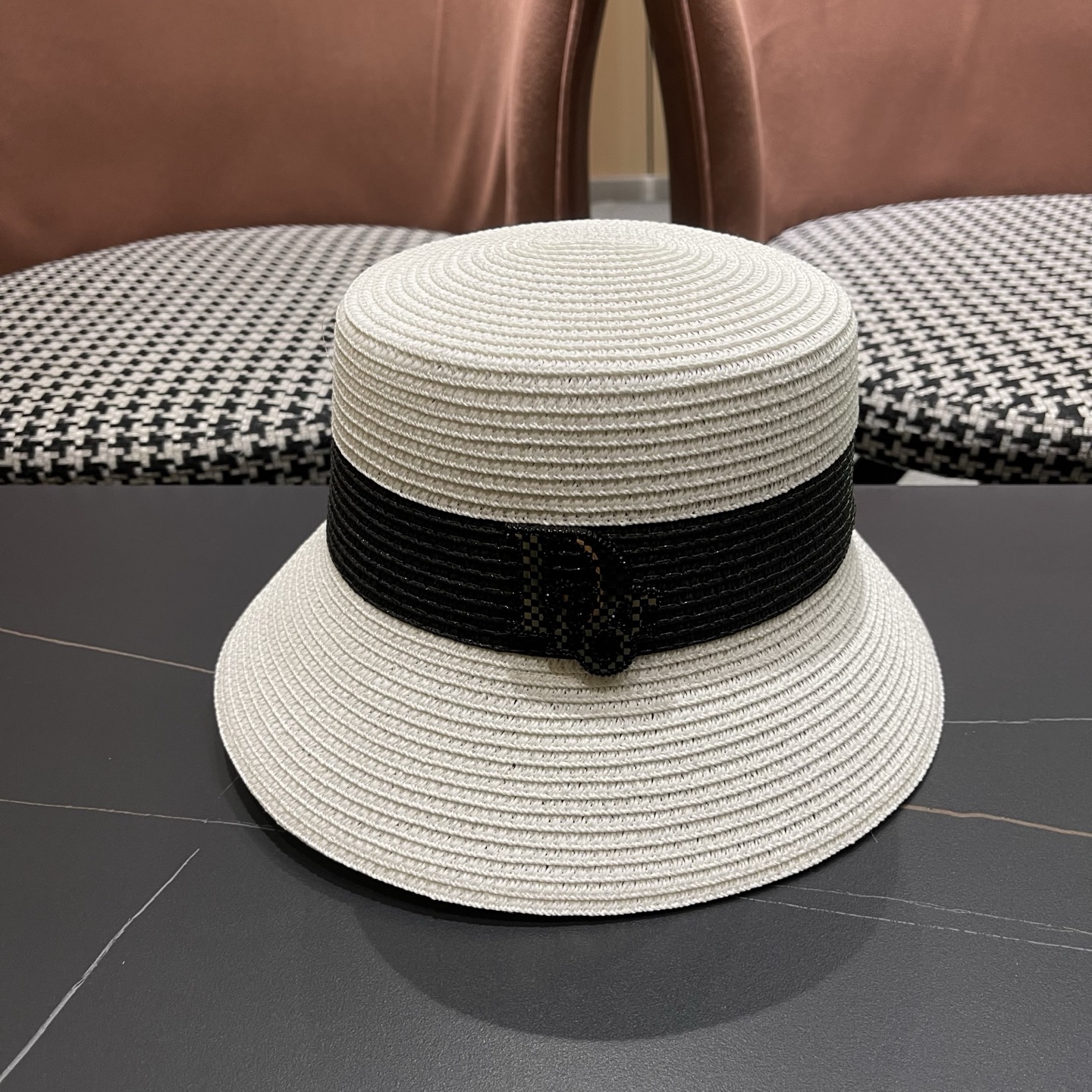 Dior迪奥新款渔夫帽，遮阳草帽，头围57cm