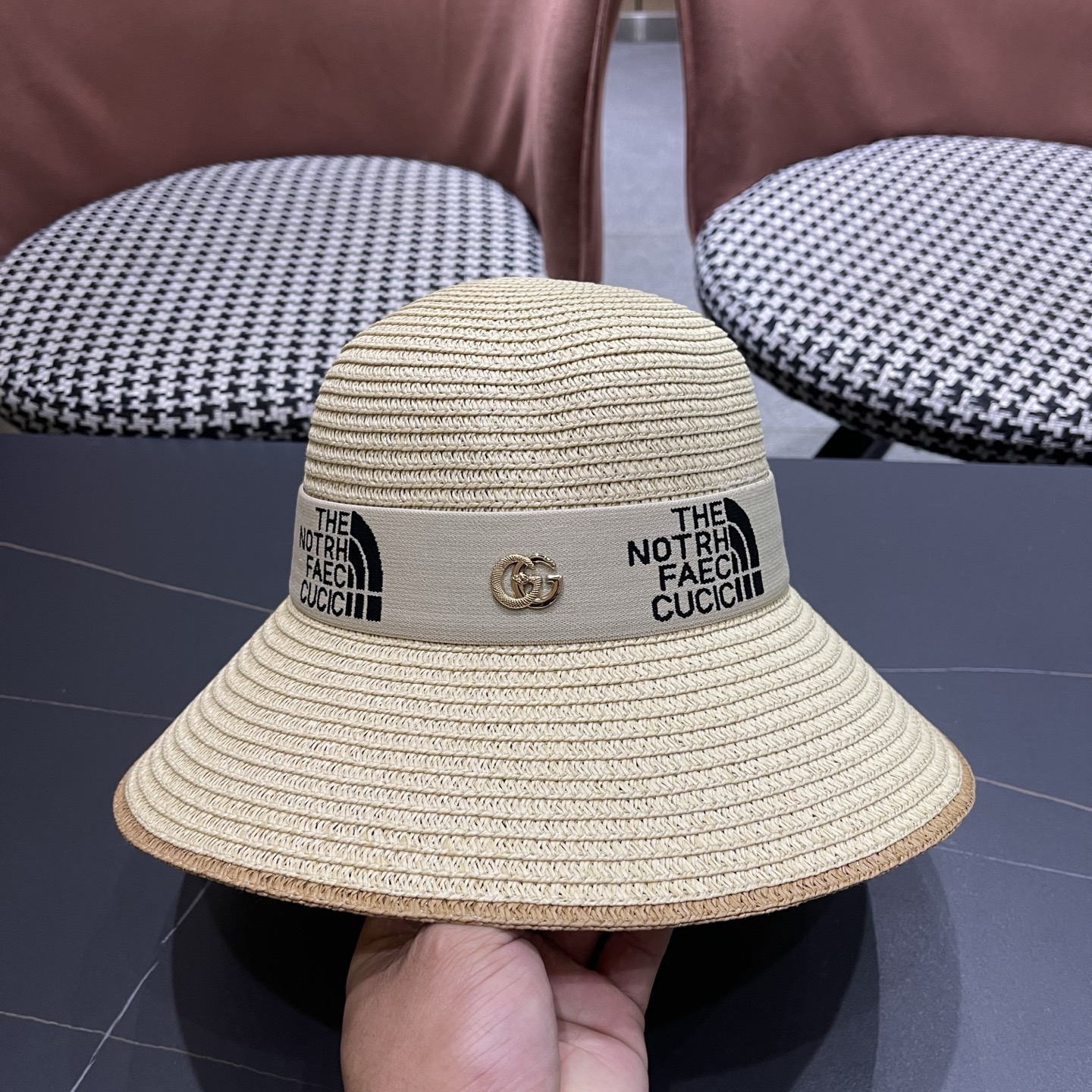 gucci古奇海边沙滩帽子女夏季出游防晒草帽户外大沿遮阳帽百搭盆帽