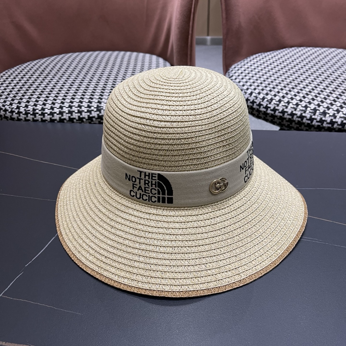 gucci古奇海边沙滩帽子女夏季出游防晒草帽户外大沿遮阳帽百搭盆帽