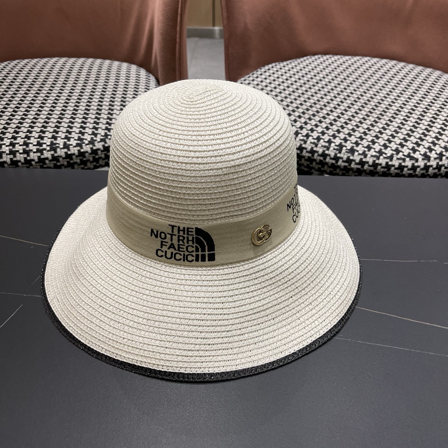 gucci古奇海边沙滩帽子女夏季出游防晒草帽户外大沿遮阳帽百搭盆帽