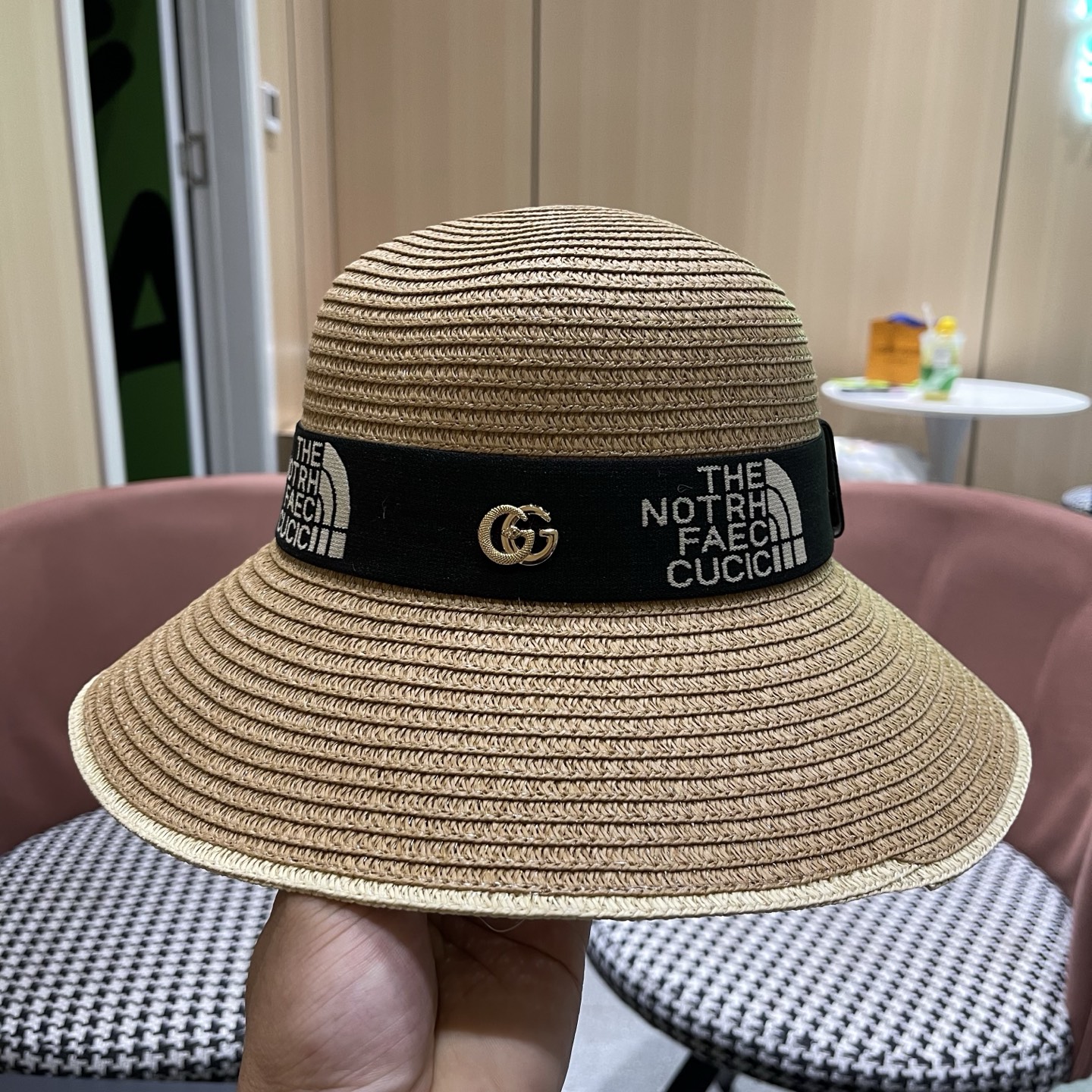 gucci古奇海边沙滩帽子女夏季出游防晒草帽户外大沿遮阳帽百搭盆帽