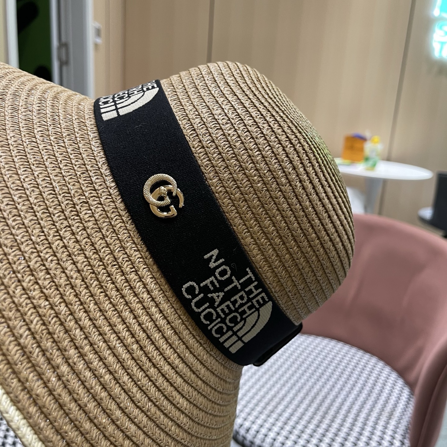 gucci古奇海边沙滩帽子女夏季出游防晒草帽户外大沿遮阳帽百搭盆帽