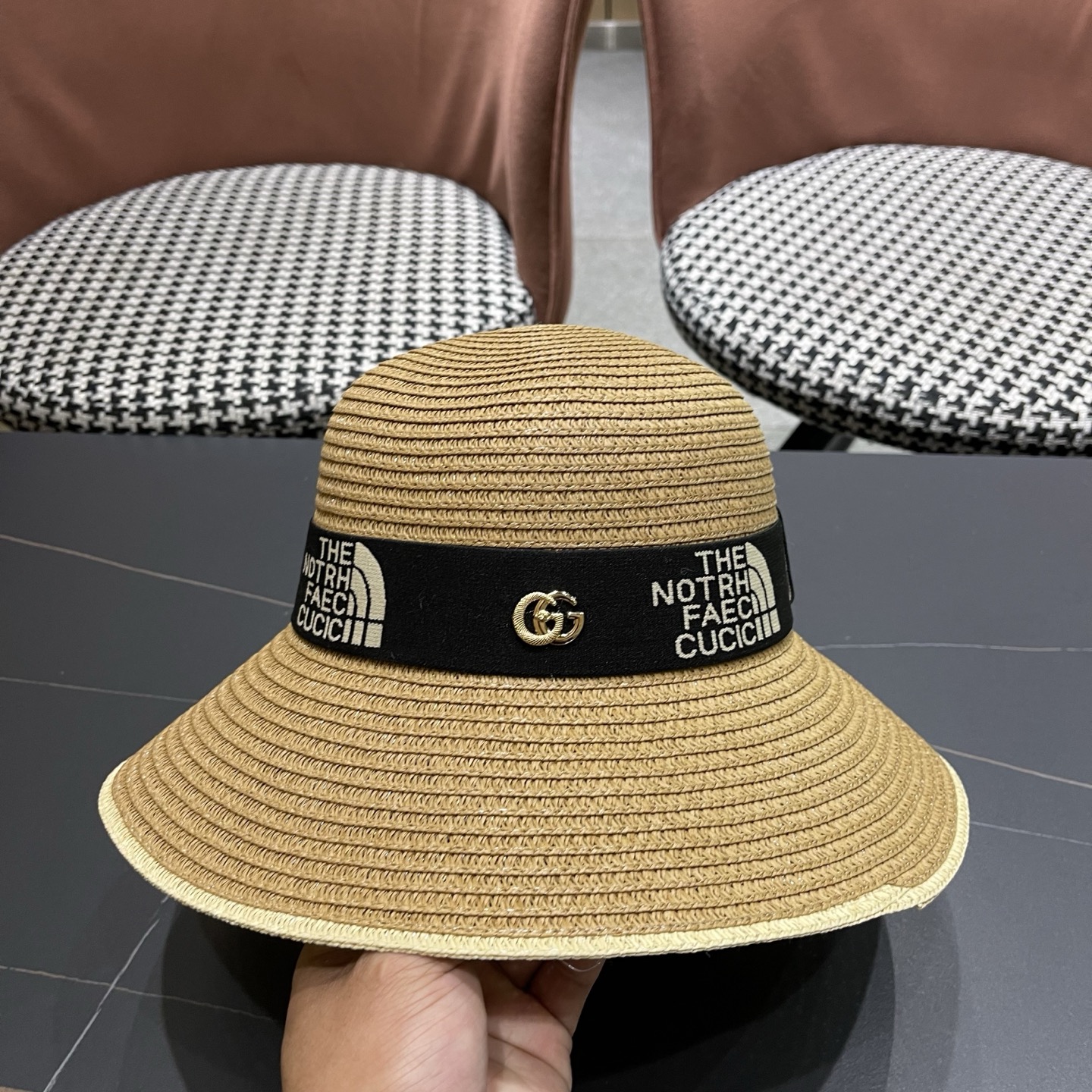 gucci古奇海边沙滩帽子女夏季出游防晒草帽户外大沿遮阳帽百搭盆帽