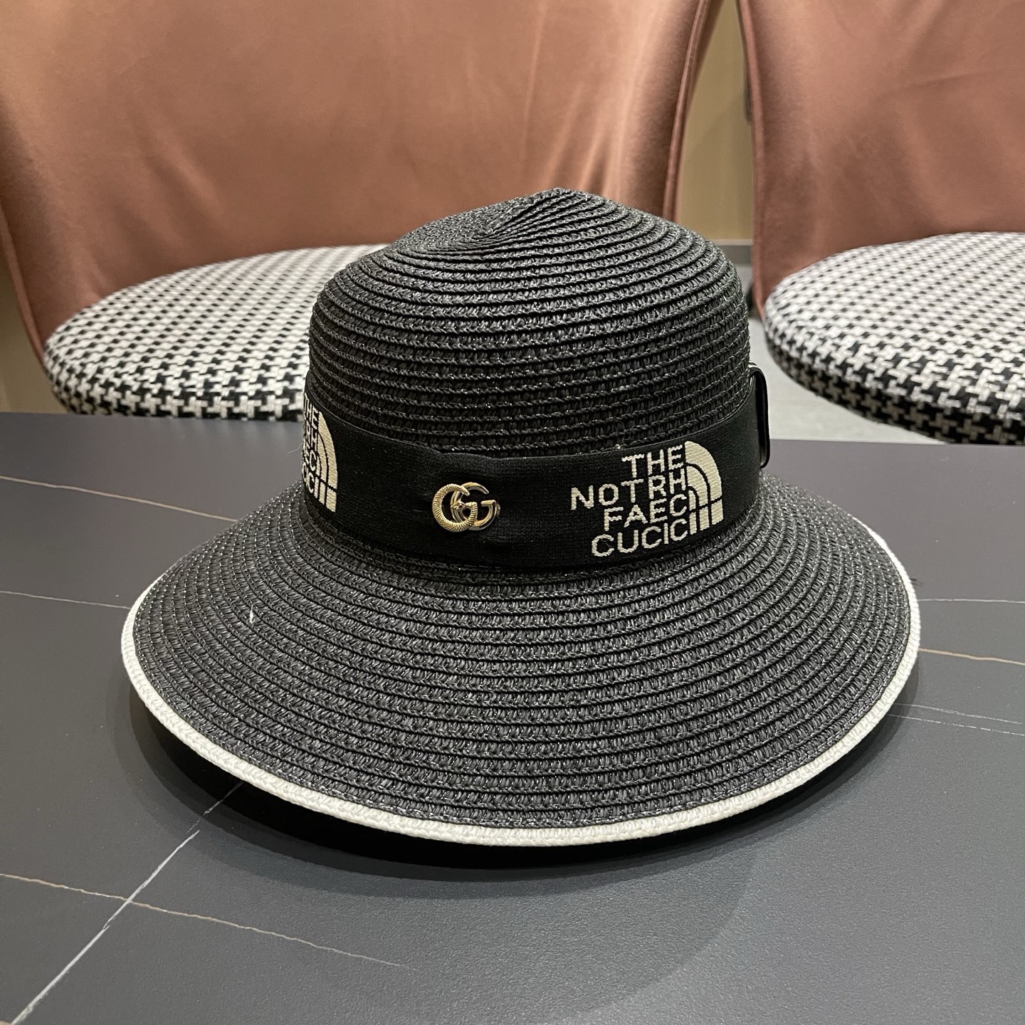 gucci古奇海边沙滩帽子女夏季出游防晒草帽户外大沿遮阳帽百搭盆帽