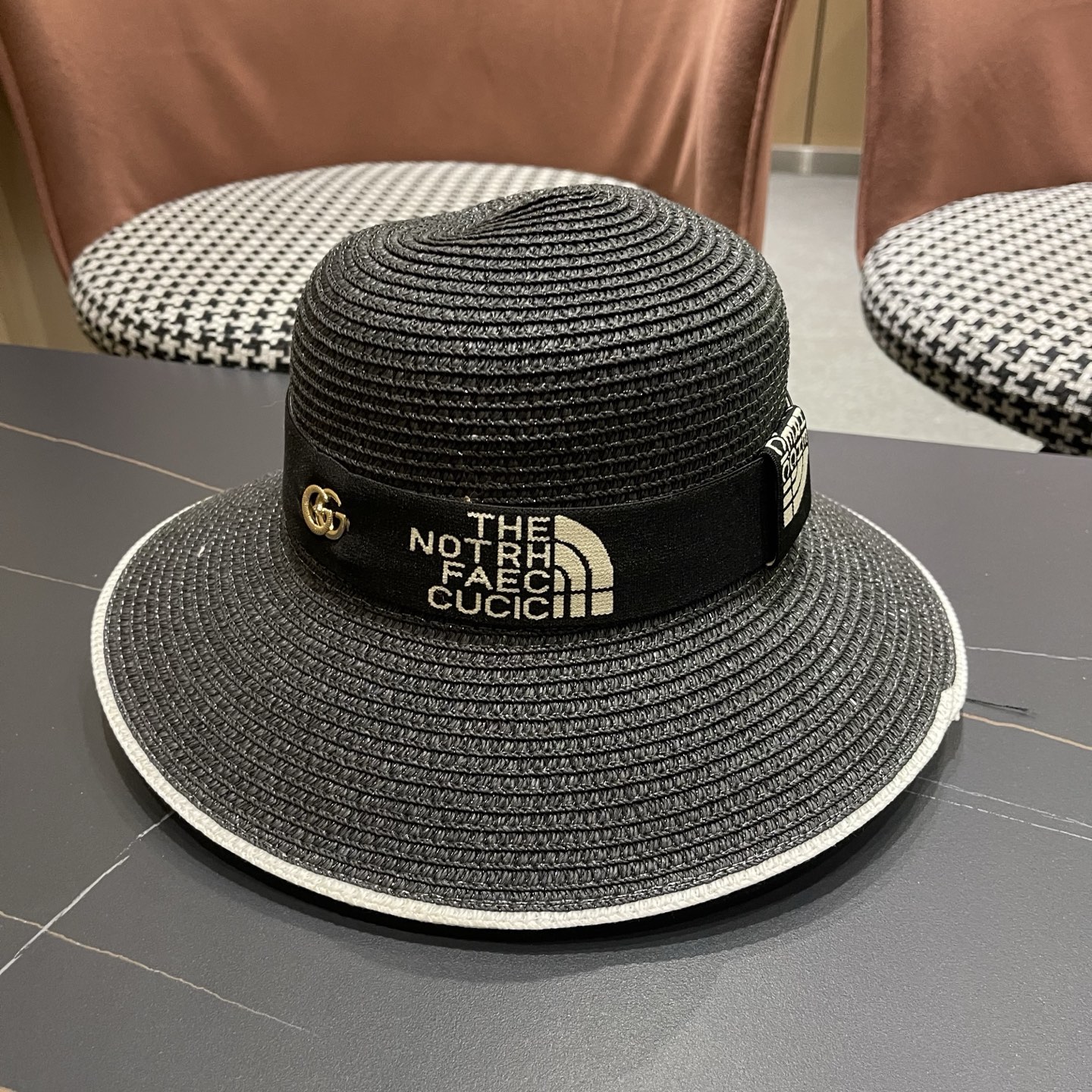 gucci古奇海边沙滩帽子女夏季出游防晒草帽户外大沿遮阳帽百搭盆帽