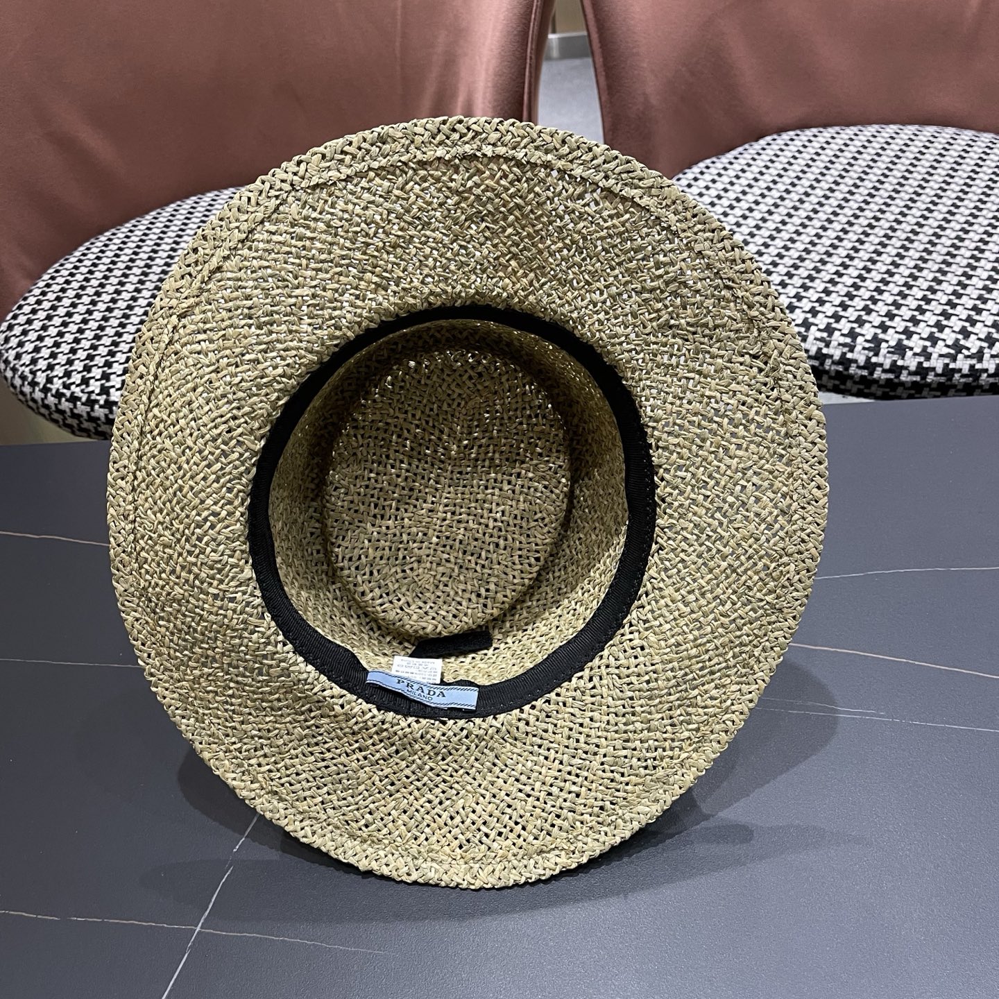 普拉达PRADA 法式复古草帽海边度假风遮阳帽老钱风帽子女款防晒大帽檐夏大头围