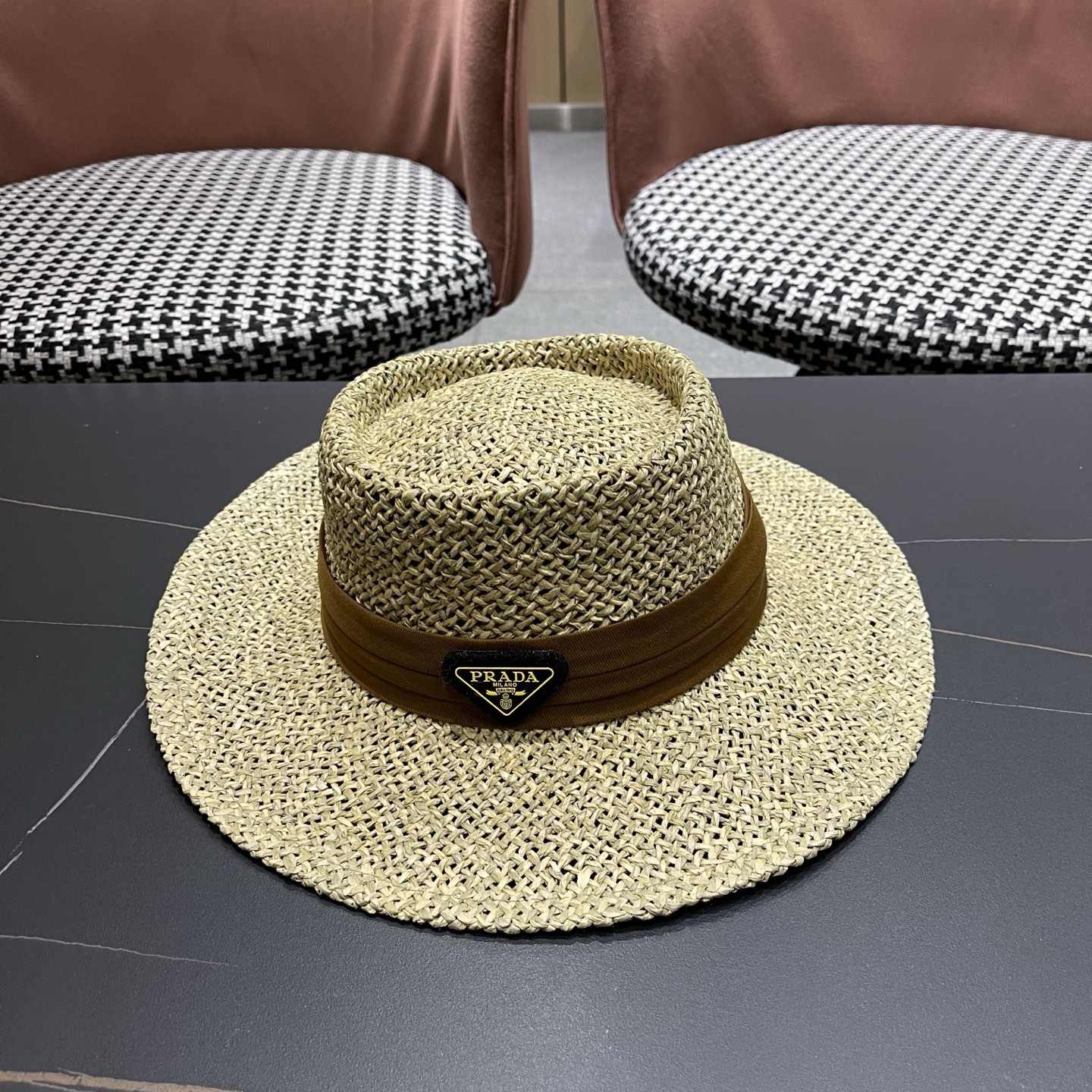 普拉达PRADA 法式复古草帽海边度假风遮阳帽老钱风帽子女款防晒大帽檐夏大头围