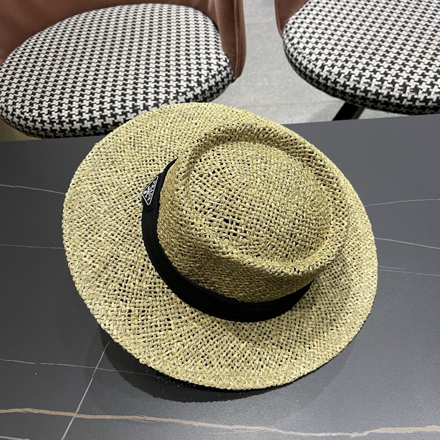 普拉达PRADA 法式复古草帽海边度假风遮阳帽老钱风帽子女款防晒大帽檐夏大头围