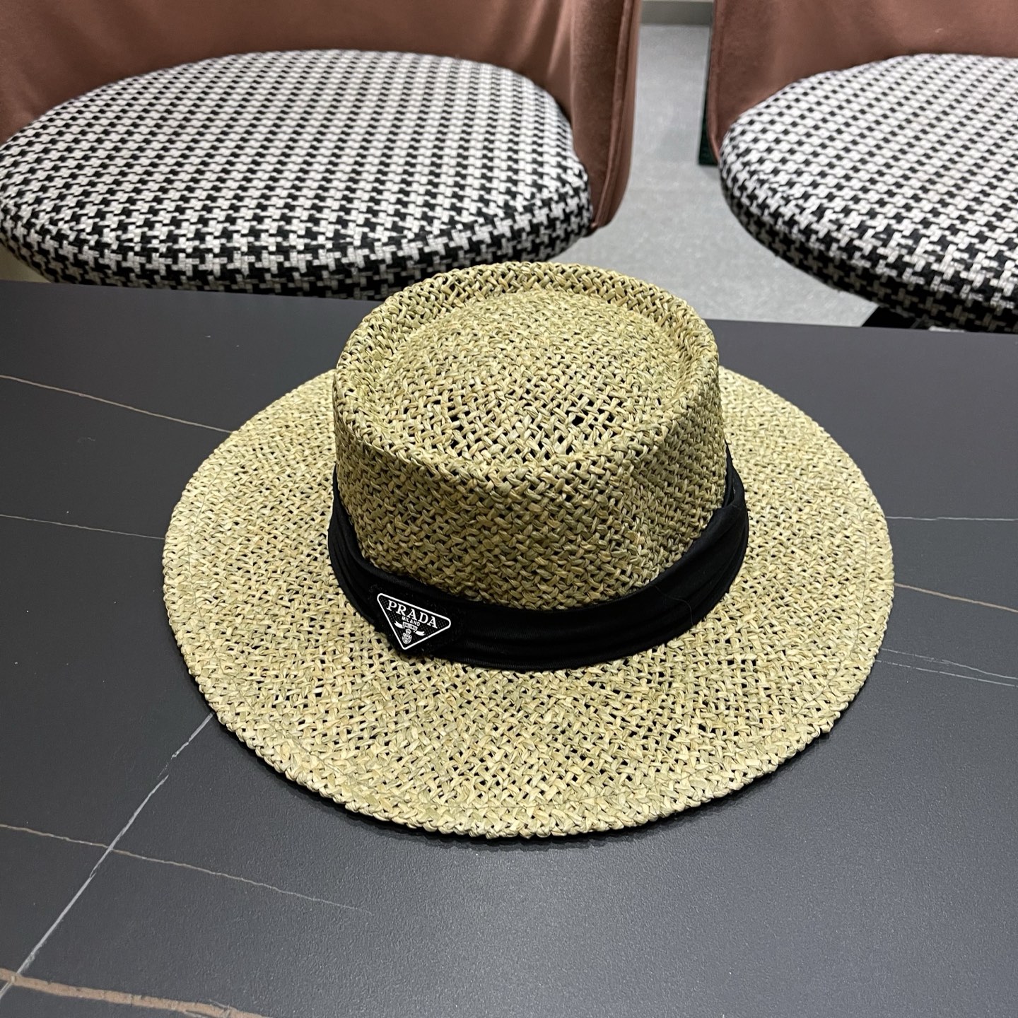 普拉达PRADA 法式复古草帽海边度假风遮阳帽老钱风帽子女款防晒大帽檐夏大头围