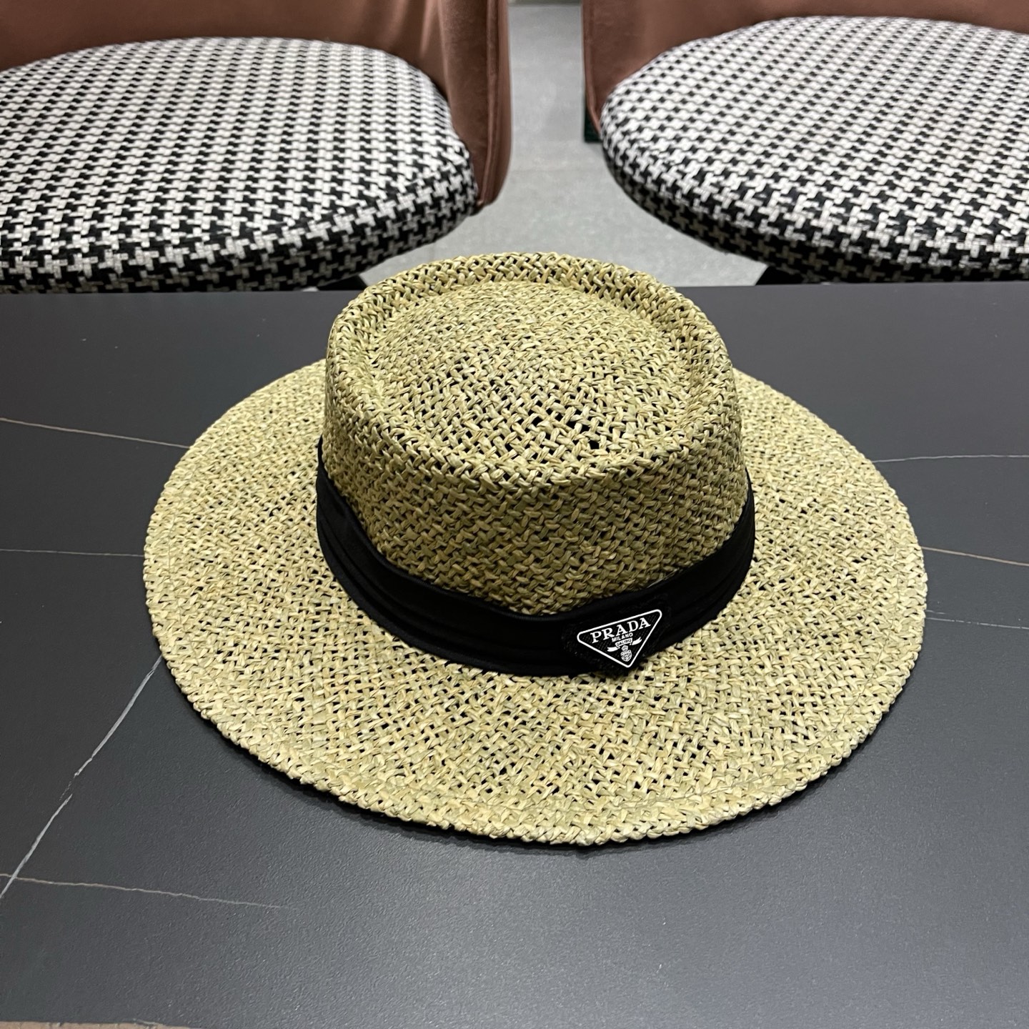 普拉达PRADA 法式复古草帽海边度假风遮阳帽老钱风帽子女款防晒大帽檐夏大头围