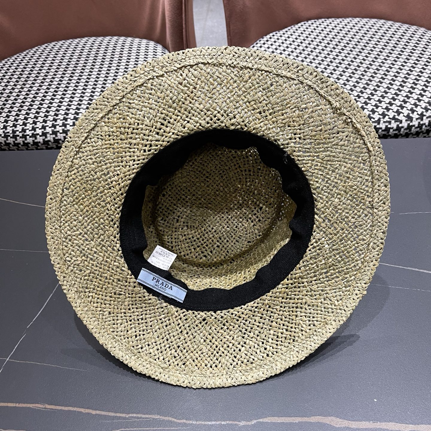 普拉达PRADA 法式复古草帽海边度假风遮阳帽老钱风帽子女款防晒大帽檐夏大头围
