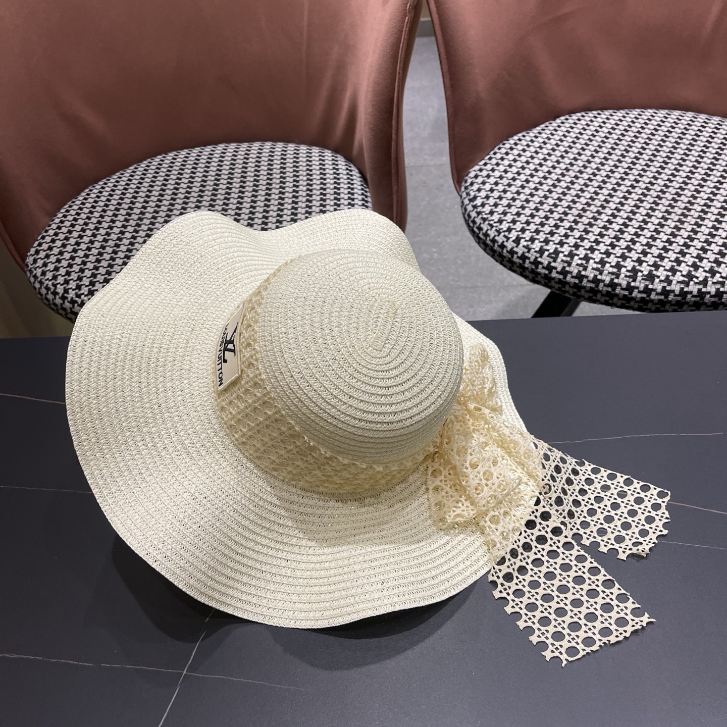 LV路易威登 夏天蝴蝶结遮阳帽女 海边沙滩度假防晒帽户外大檐太阳帽甜美草帽