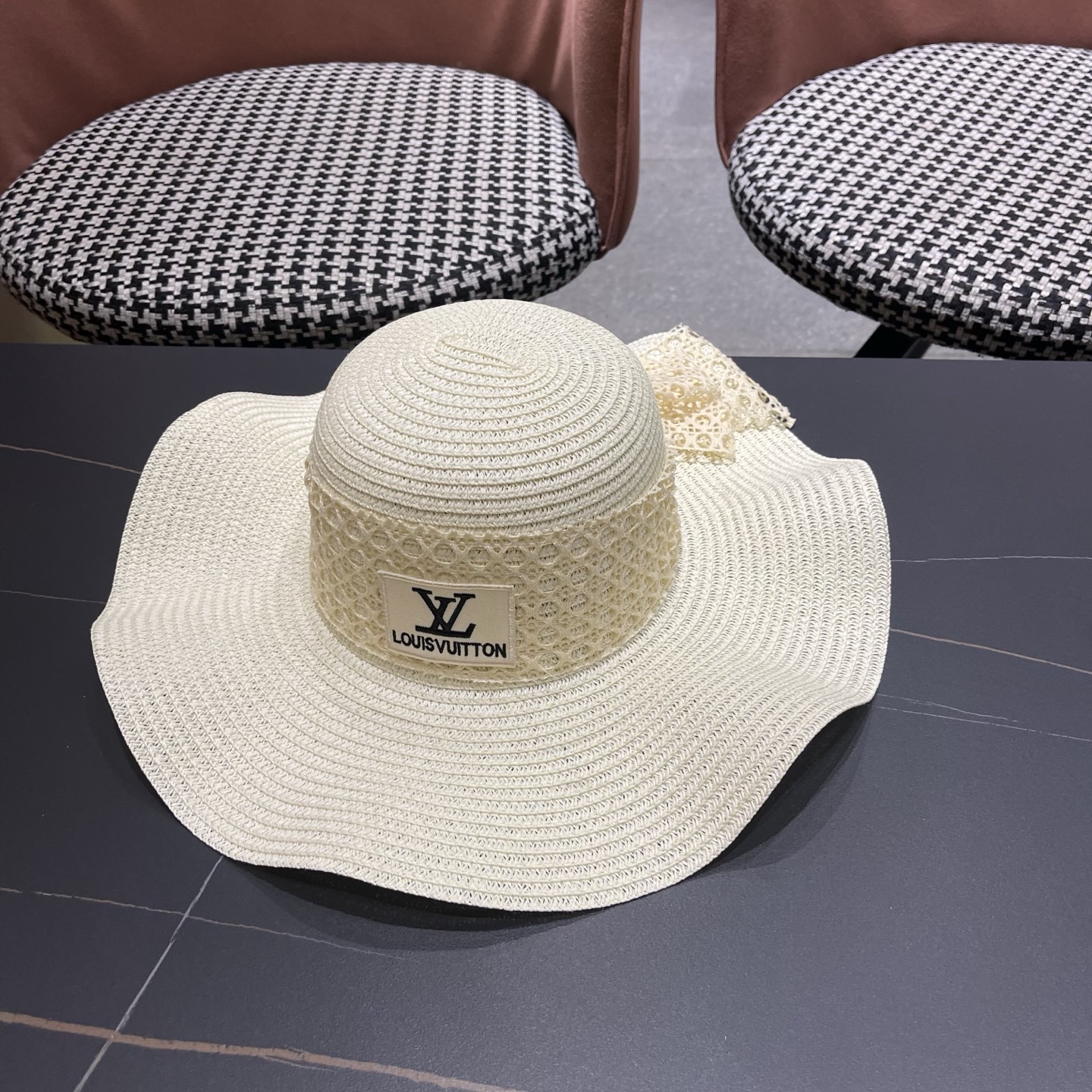 LV路易威登 夏天蝴蝶结遮阳帽女 海边沙滩度假防晒帽户外大檐太阳帽甜美草帽