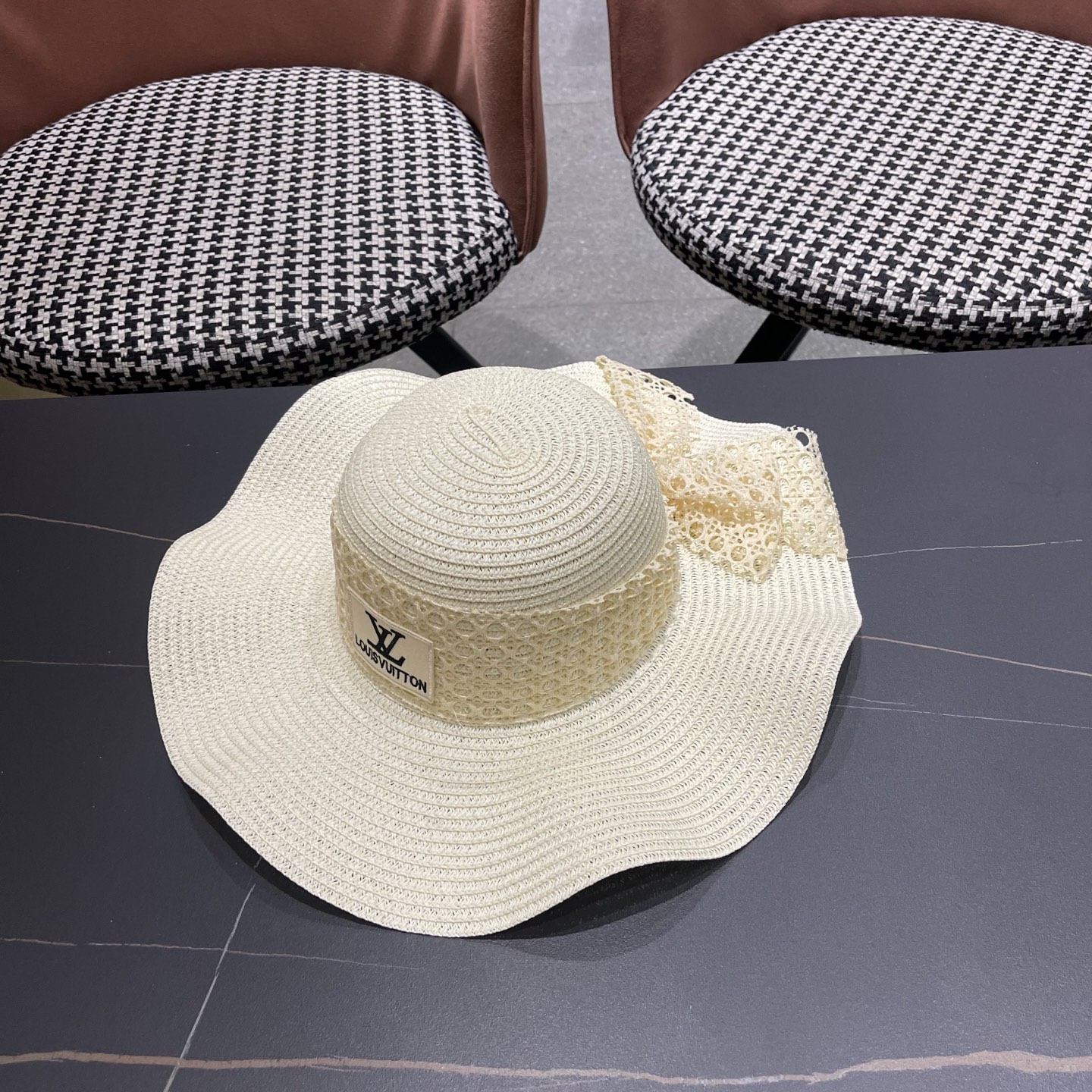 LV路易威登 夏天蝴蝶结遮阳帽女 海边沙滩度假防晒帽户外大檐太阳帽甜美草帽