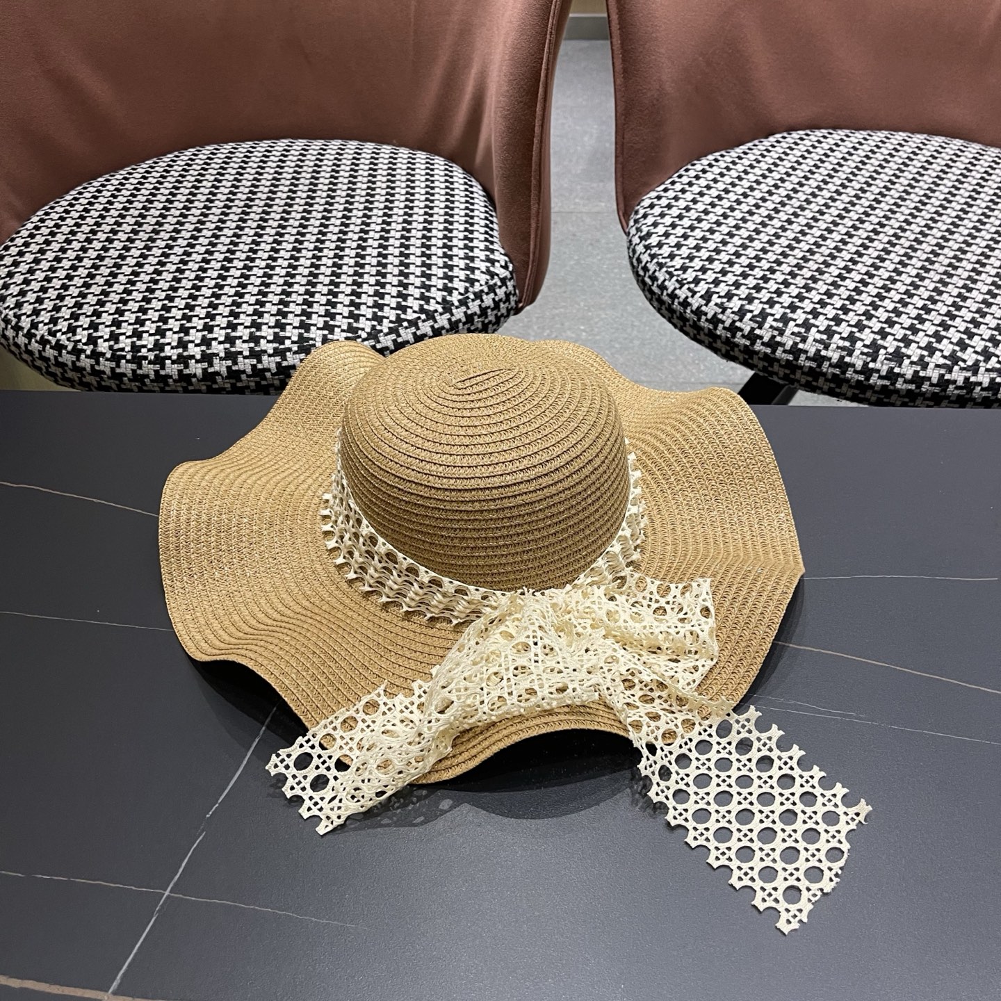 LV路易威登 夏天蝴蝶结遮阳帽女 海边沙滩度假防晒帽户外大檐太阳帽甜美草帽