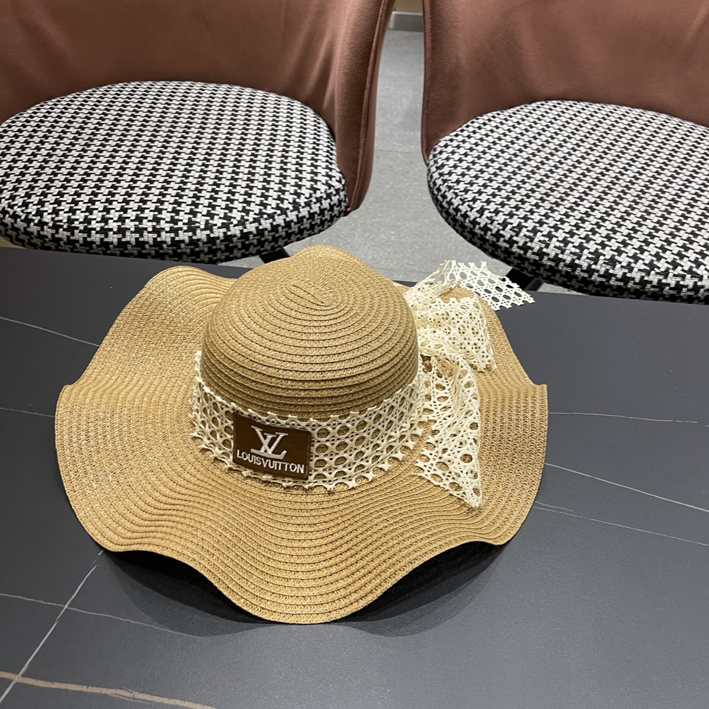 LV路易威登 夏天蝴蝶结遮阳帽女 海边沙滩度假防晒帽户外大檐太阳帽甜美草帽