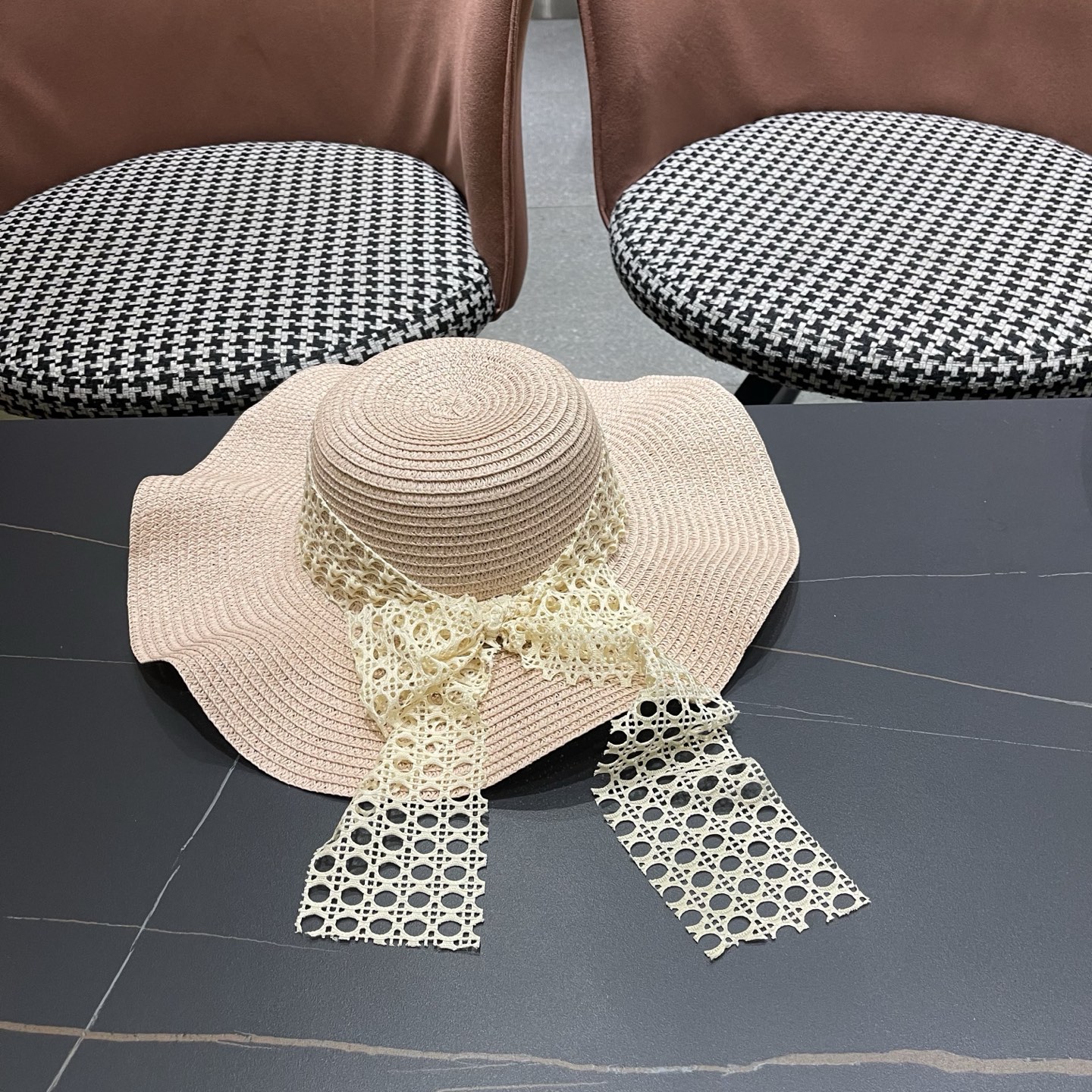 LV路易威登 夏天蝴蝶结遮阳帽女 海边沙滩度假防晒帽户外大檐太阳帽甜美草帽