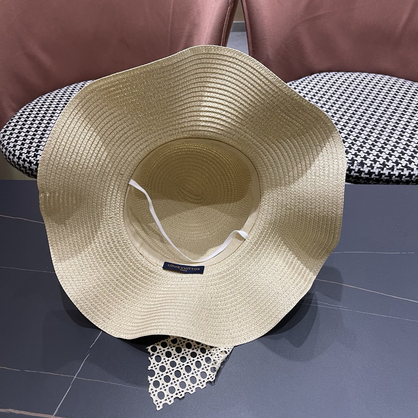 LV路易威登 夏天蝴蝶结遮阳帽女 海边沙滩度假防晒帽户外大檐太阳帽甜美草帽