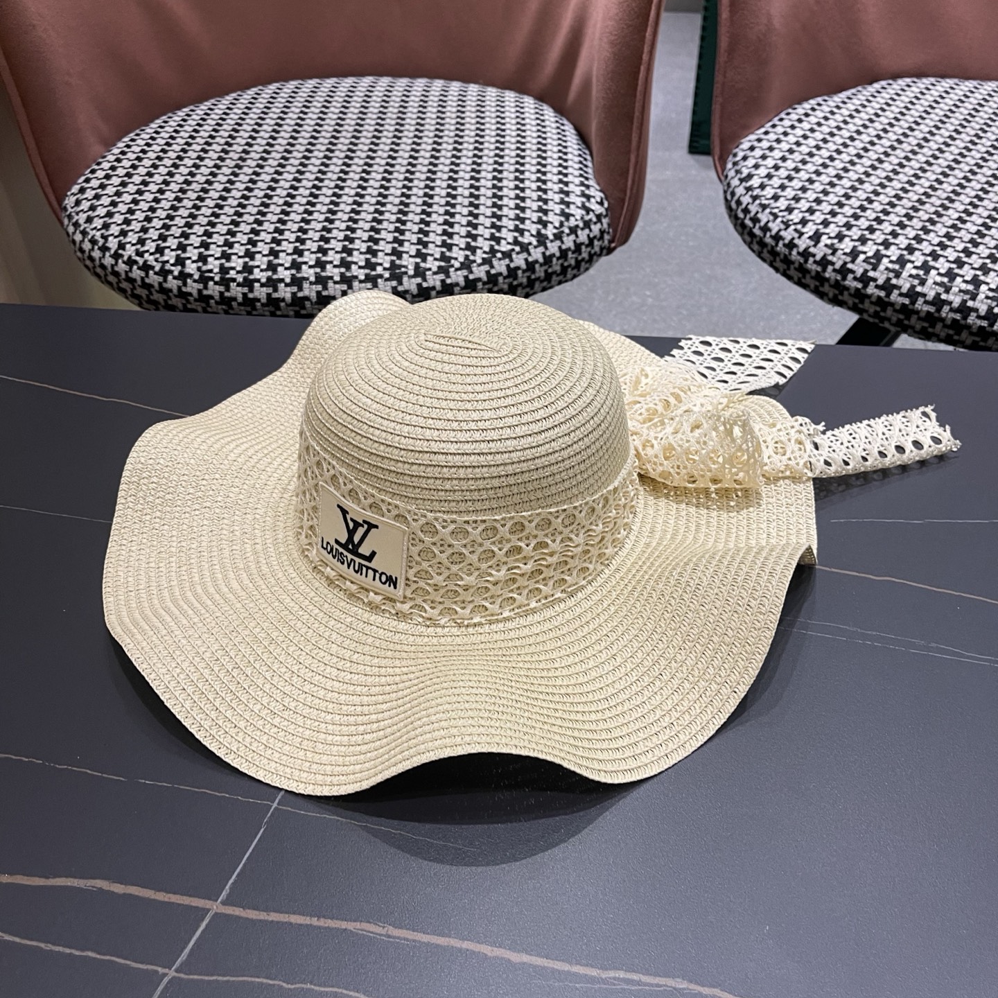 LV路易威登 夏天蝴蝶结遮阳帽女 海边沙滩度假防晒帽户外大檐太阳帽甜美草帽