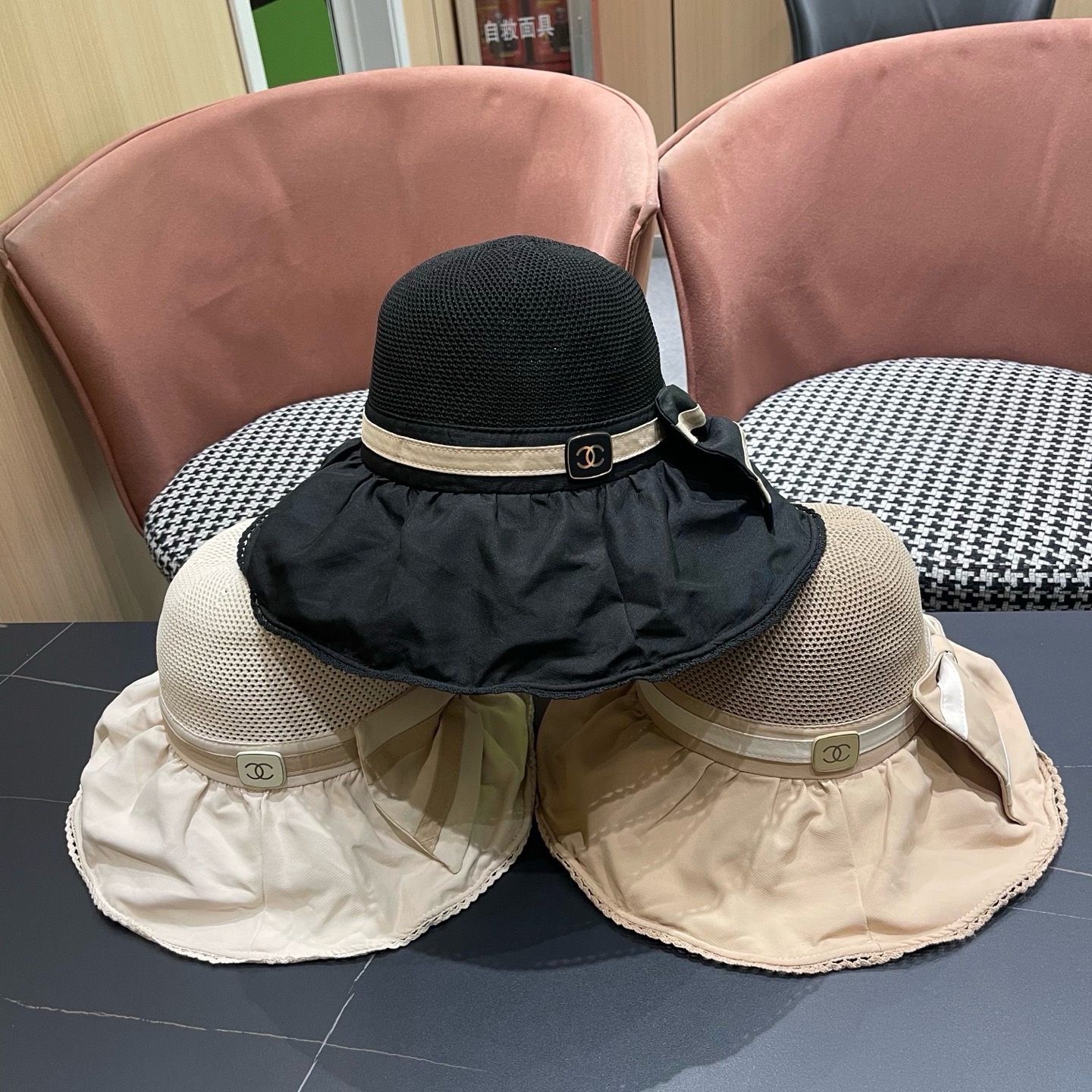 CHANEL 香奈儿早春新款韩版蝴蝶结防紫外线大帽檐渔夫帽 精致无暇！做工细致，