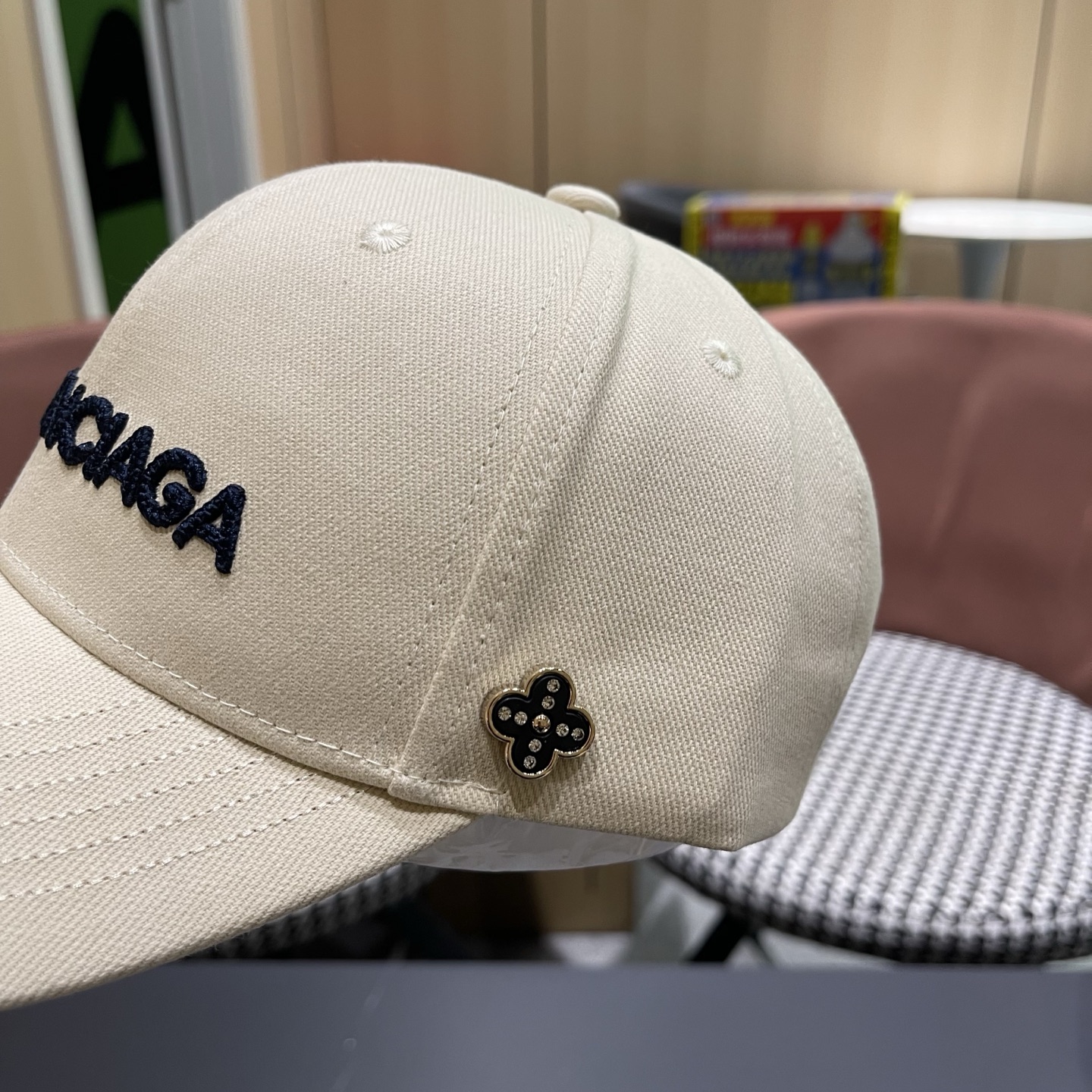 Balenciaga（巴黎世家）新款原单棒球帽， 专柜1:1开模订制，轻盈透气，简洁大方！基础头围56，