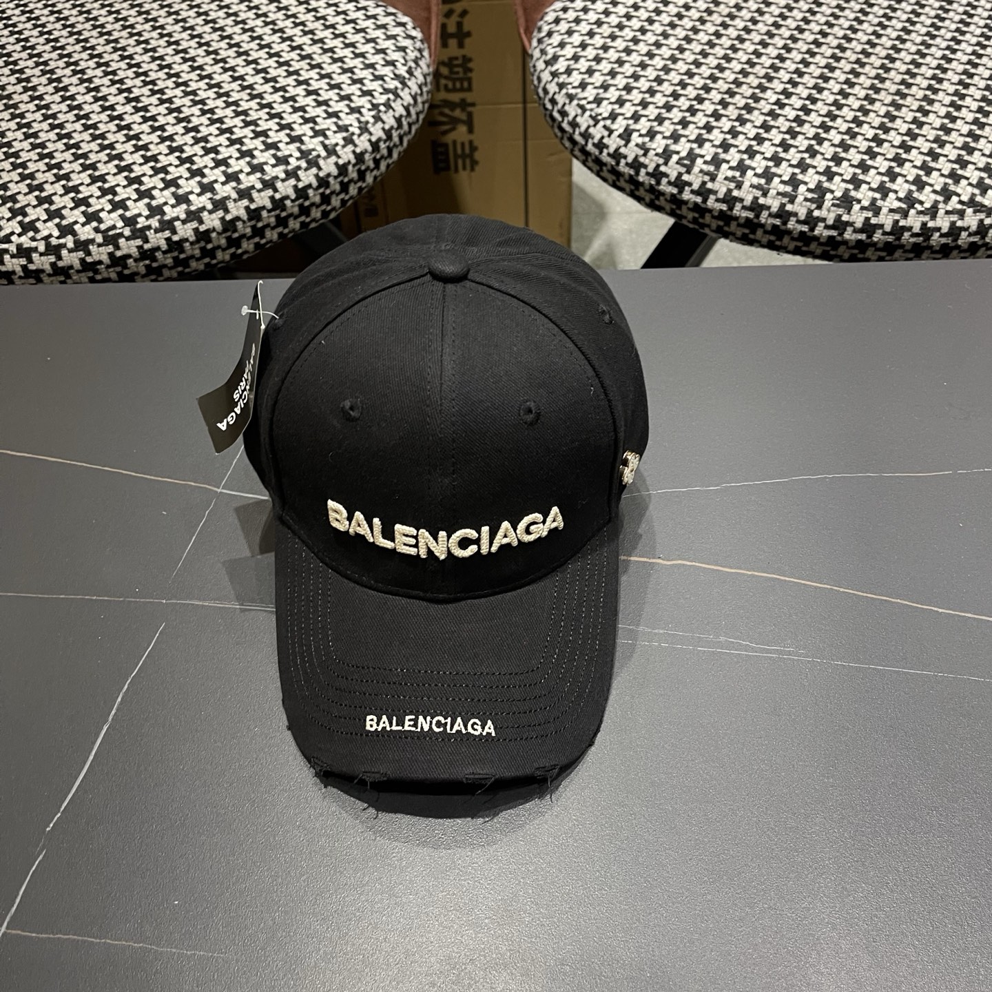 Balenciaga（巴黎世家）新款原单棒球帽， 专柜1:1开模订制，轻盈透气，简洁大方！基础头围56，