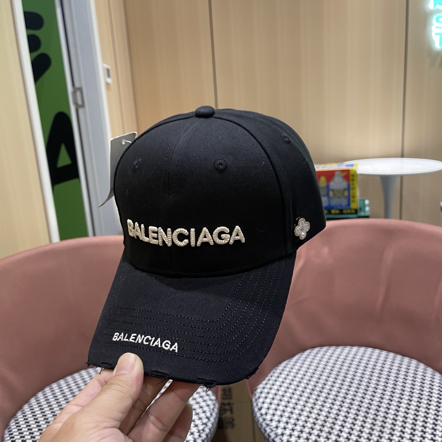 Balenciaga（巴黎世家）新款原单棒球帽， 专柜1:1开模订制，轻盈透气，简洁大方！基础头围56，
