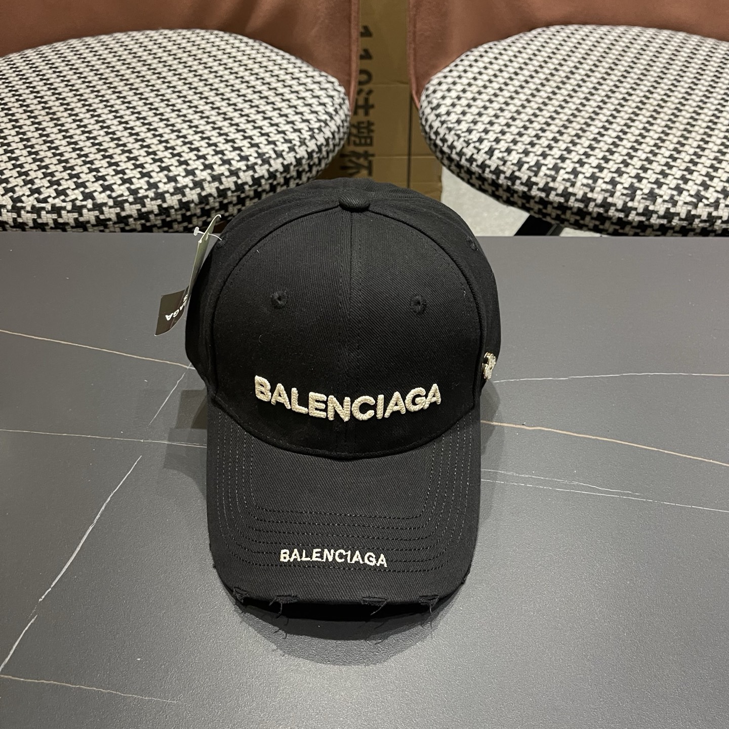 Balenciaga（巴黎世家）新款原单棒球帽， 专柜1:1开模订制，轻盈透气，简洁大方！基础头围56，