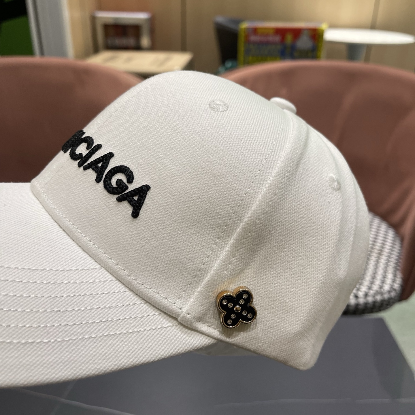 Balenciaga（巴黎世家）新款原单棒球帽， 专柜1:1开模订制，轻盈透气，简洁大方！基础头围56，