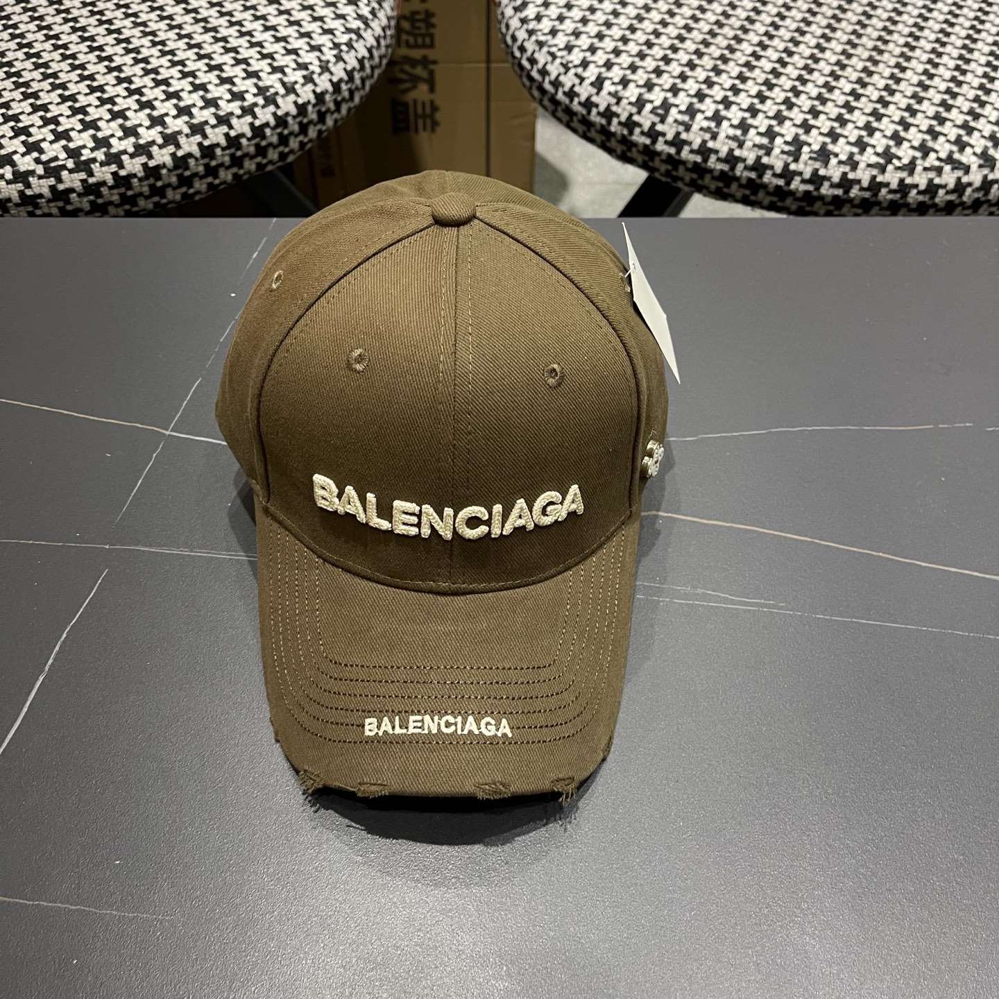 Balenciaga（巴黎世家）新款原单棒球帽， 专柜1:1开模订制，轻盈透气，简洁大方！基础头围56，