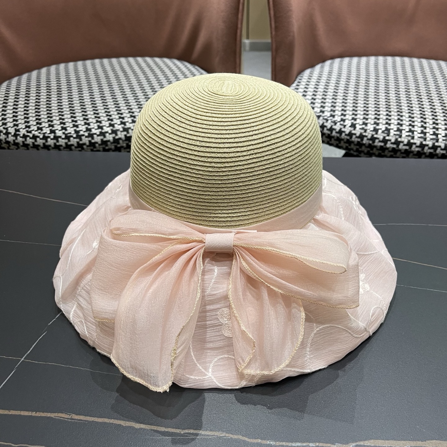 Dior迪奥 优雅草编蝴蝶结遮阳帽女夏季大檐刺绣防晒显脸小度假出游拼接帽子