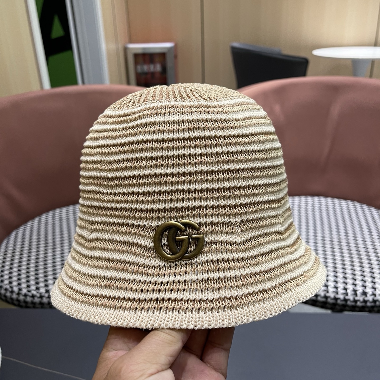 Gucci 古驰春夏新款条纹拼色针织水桶帽子女可折叠百搭素颜渔夫帽显脸小盆帽