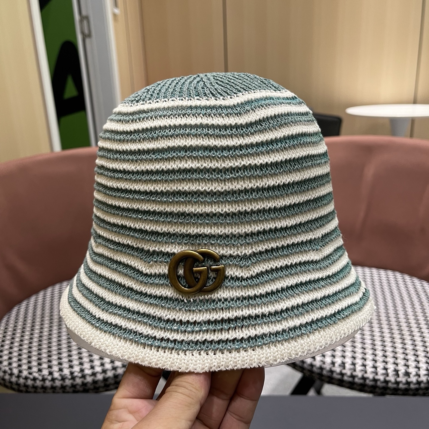 Gucci 古驰春夏新款条纹拼色针织水桶帽子女可折叠百搭素颜渔夫帽显脸小盆帽