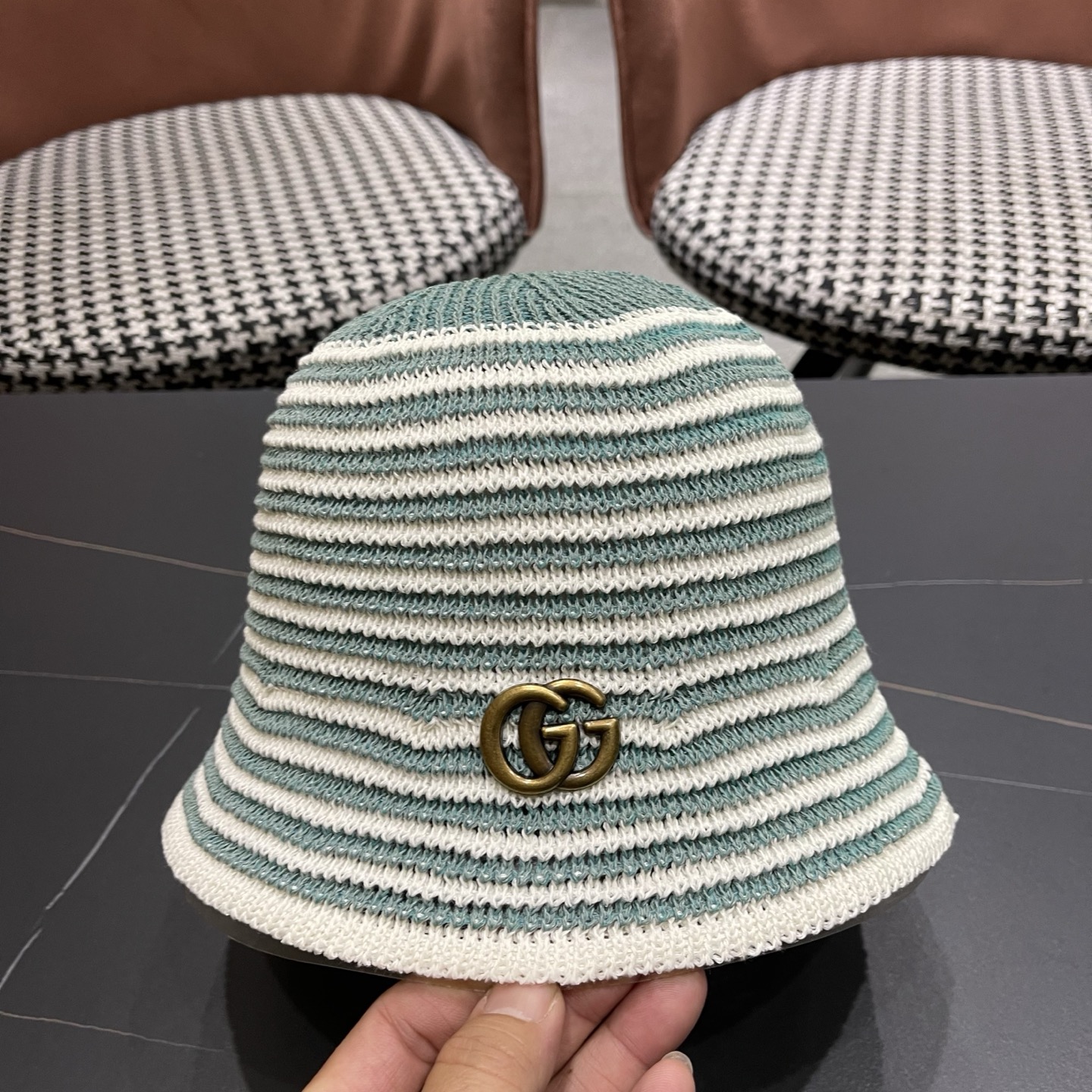 Gucci 古驰春夏新款条纹拼色针织水桶帽子女可折叠百搭素颜渔夫帽显脸小盆帽