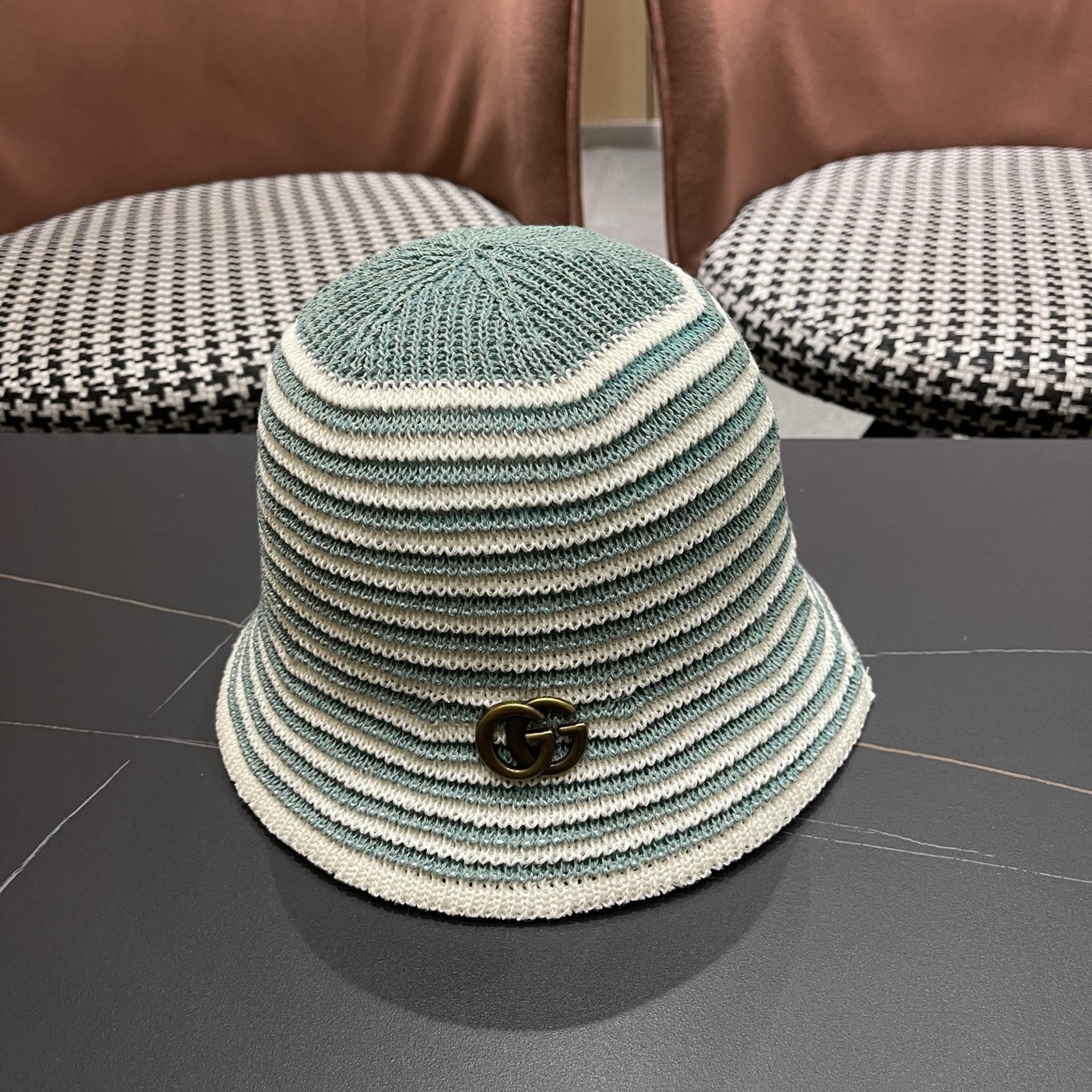 Gucci 古驰春夏新款条纹拼色针织水桶帽子女可折叠百搭素颜渔夫帽显脸小盆帽