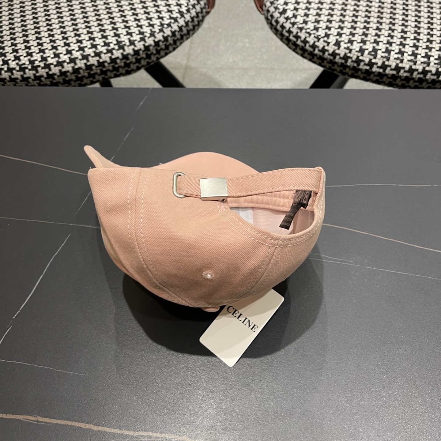 【CELINE赛琳】新款原单经典休闲潮流款 棒球帽日韩风格，随便搭配都超好看！出门旅游，绝对要入手的一款