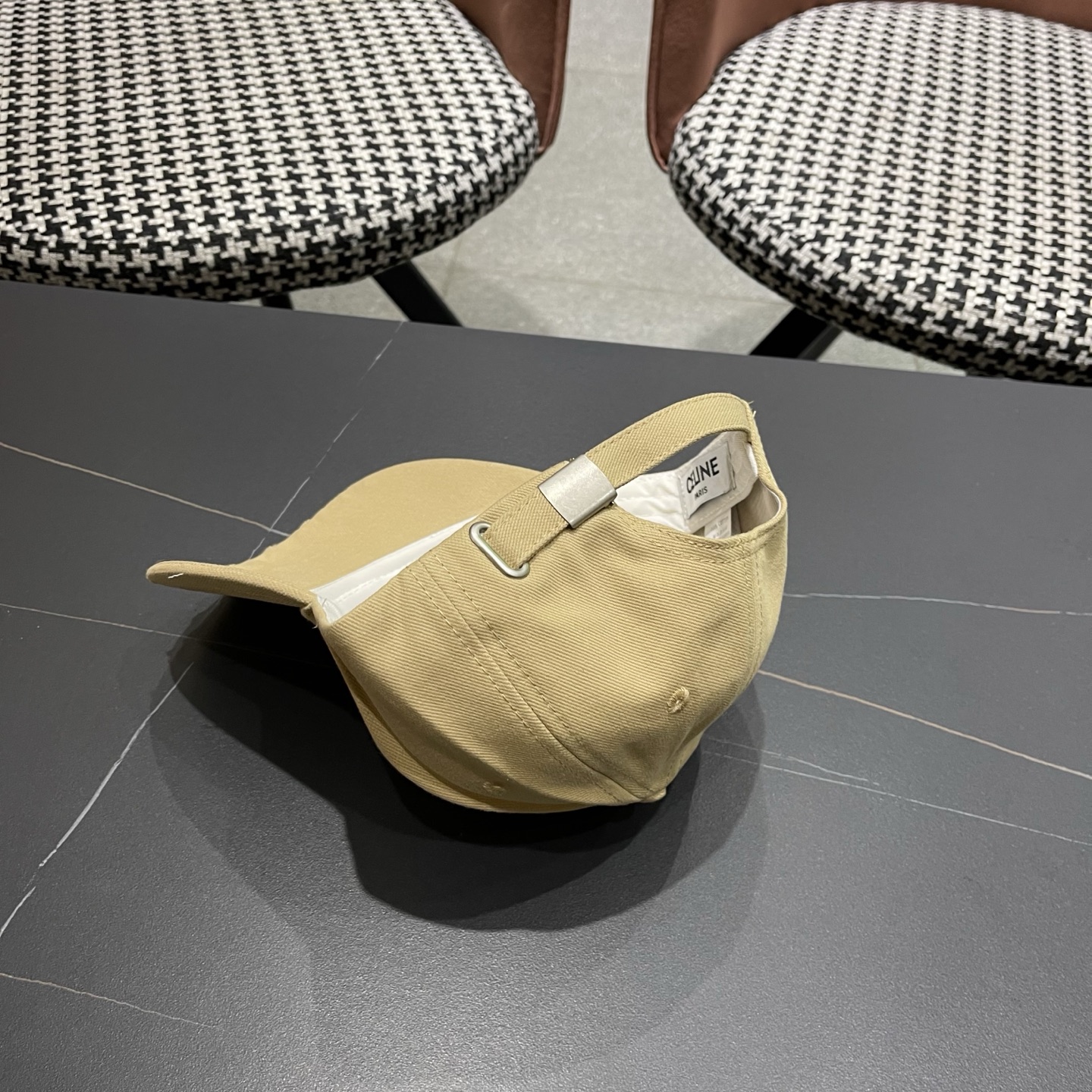 【CELINE赛琳】新款原单经典休闲潮流款 棒球帽日韩风格，随便搭配都超好看！出门旅游，绝对要入手的一款