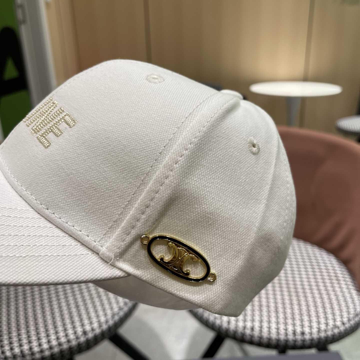 【CELINE赛琳】新款原单经典休闲潮流款 棒球帽日韩风格，随便搭配都超好看！出门旅游，绝对要入手的一款