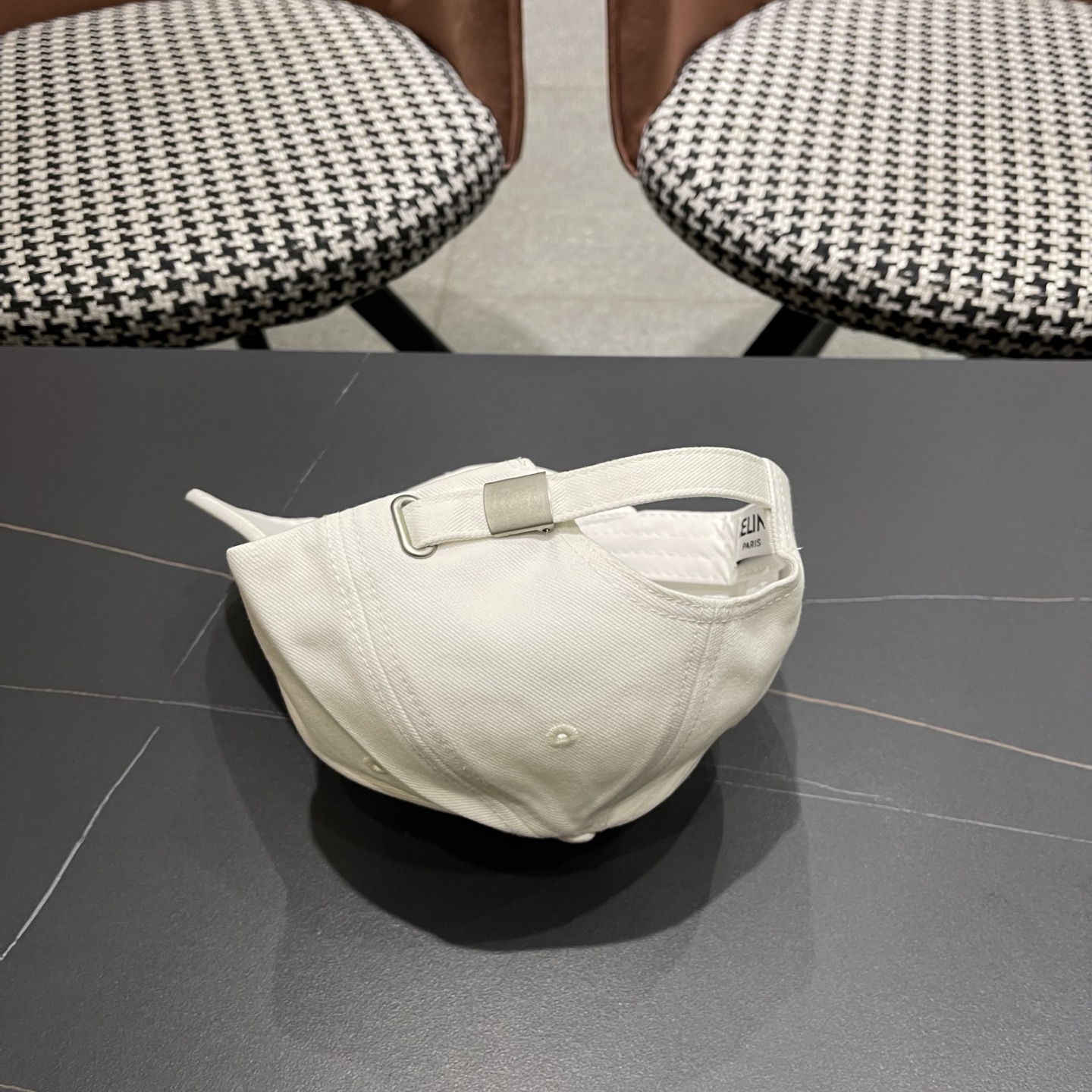 【CELINE赛琳】新款原单经典休闲潮流款 棒球帽日韩风格，随便搭配都超好看！出门旅游，绝对要入手的一款