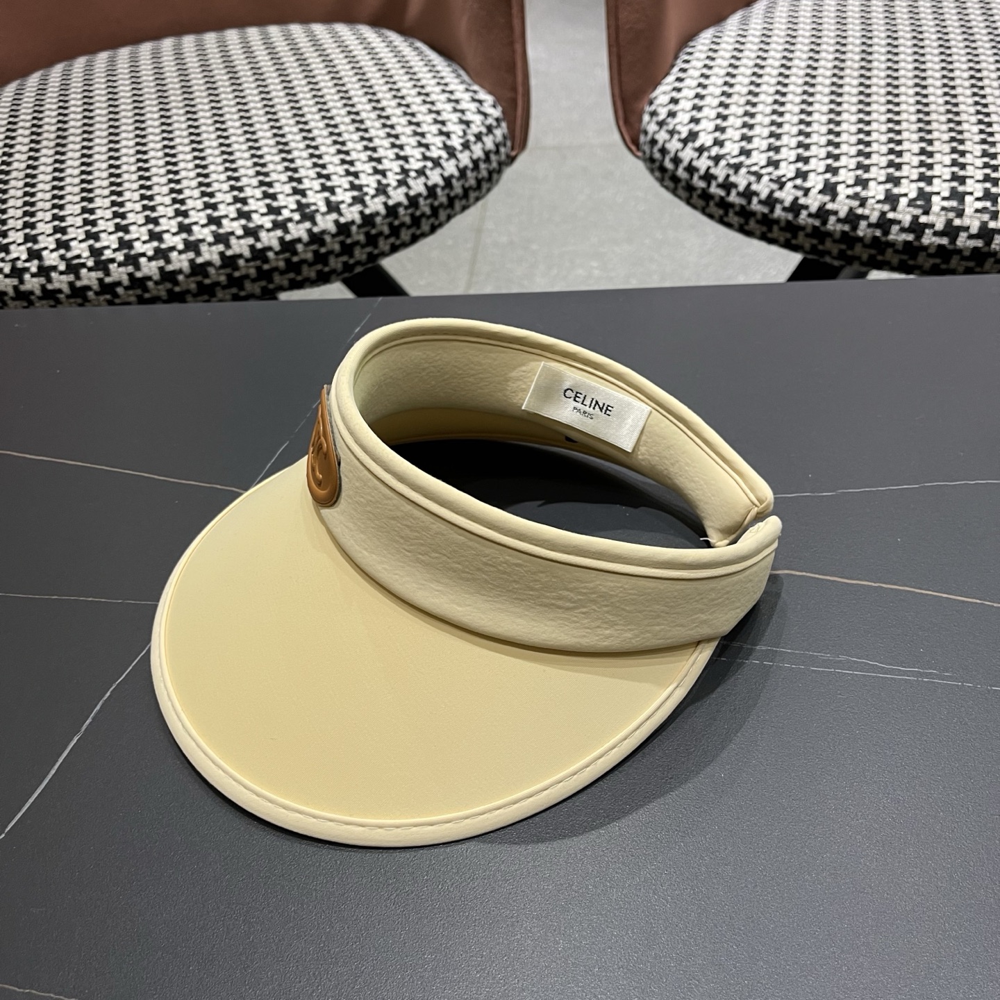 【CELINE赛琳】新款度假休闲遮阳帽空顶帽，🔆遮阳百搭～休闲出街神器