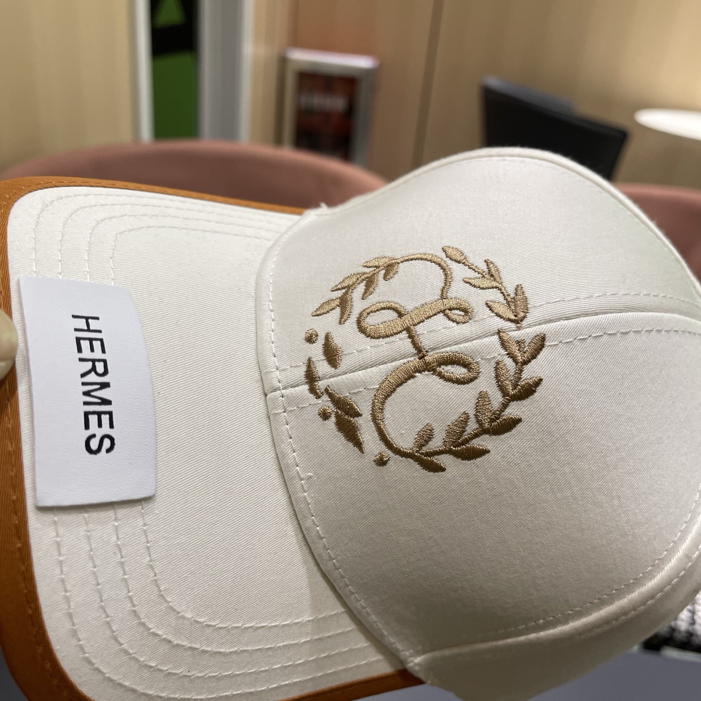 新款出货 HERMÈS (爱马仕)最新款原单棒球帽，拼色H，正品开模订制，原版透气帆布面料+原厂精钢调节