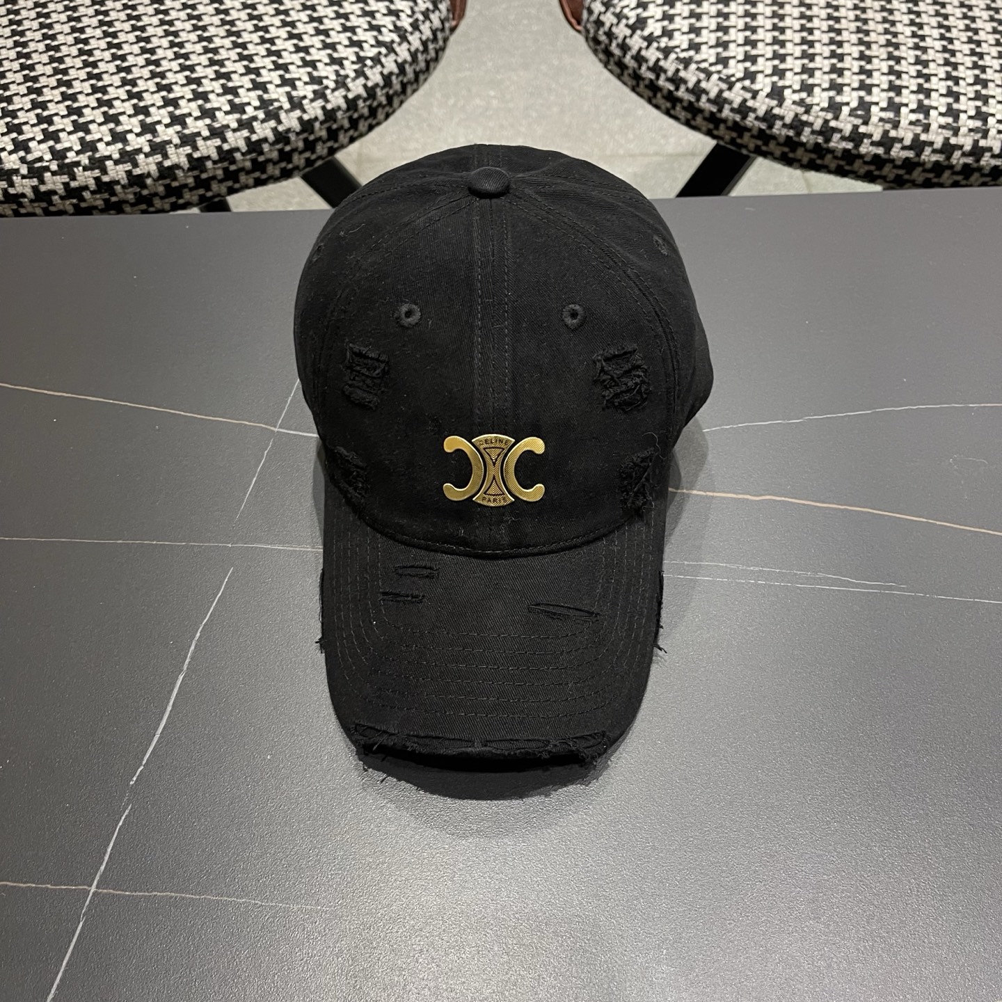 【CELINE赛琳】新款经典休闲潮流款 棒球帽日韩风格，随便搭配都超好看！