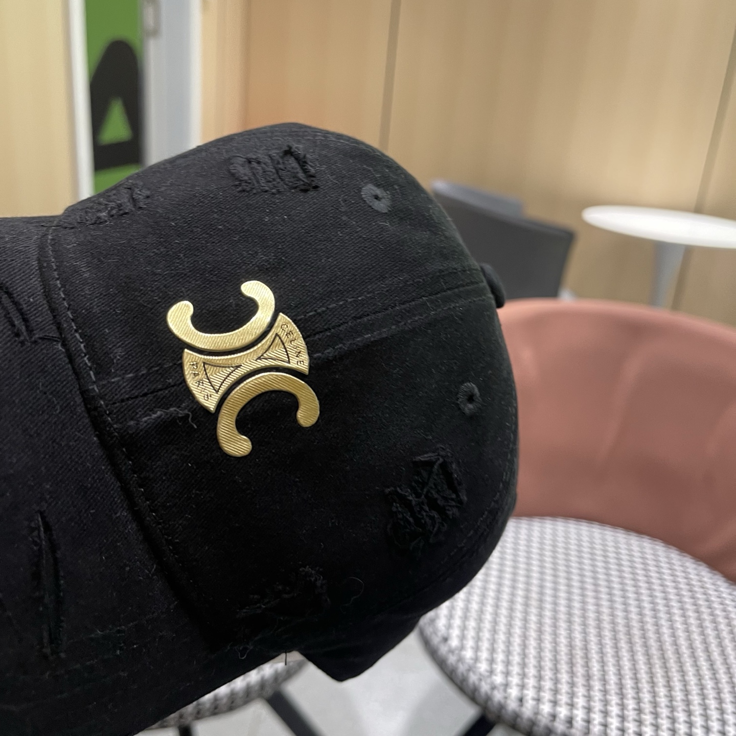 【CELINE赛琳】新款经典休闲潮流款 棒球帽日韩风格，随便搭配都超好看！