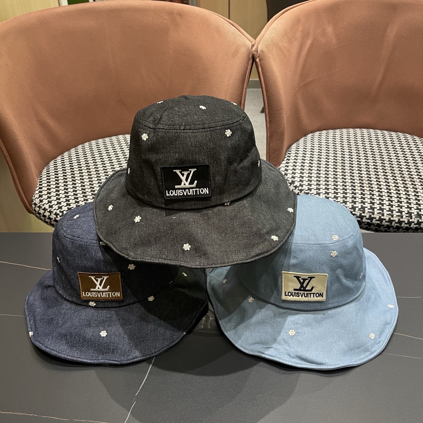 LV路易威登 春夏天渔夫帽女防晒青年宽檐遮阳帽韩版小花刺绣后镂空休闲帽