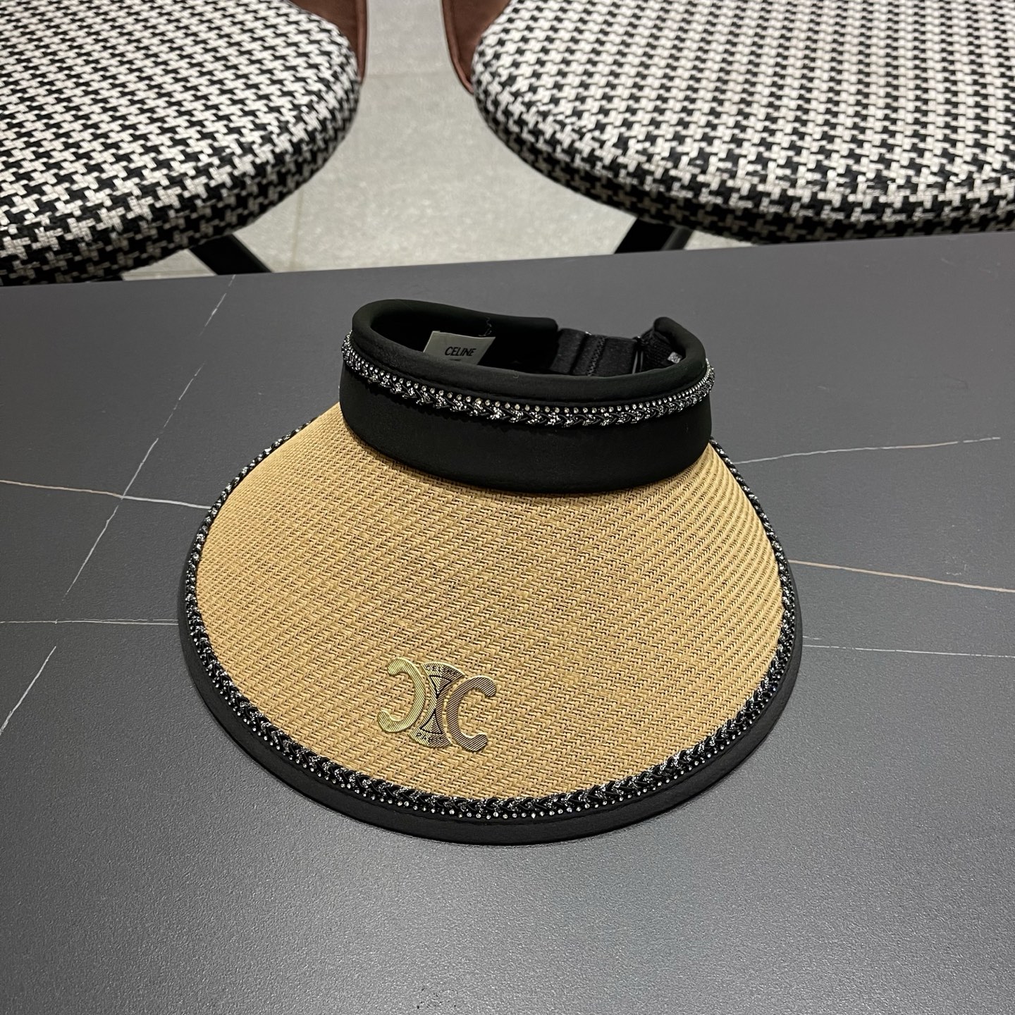 NO:764549,celine Celine new empty top headband sun hat, adjustable, head circumference 57cm hat straw hat fisherman hat baseball cap, hat, celine, celine, espadrilles, hats19860909celine赛琳新款空顶发箍遮阳帽,可调节,头围57cm帽子草帽渔夫帽棒球帽,帽子,celine,celine,espadrilles,hats,hat