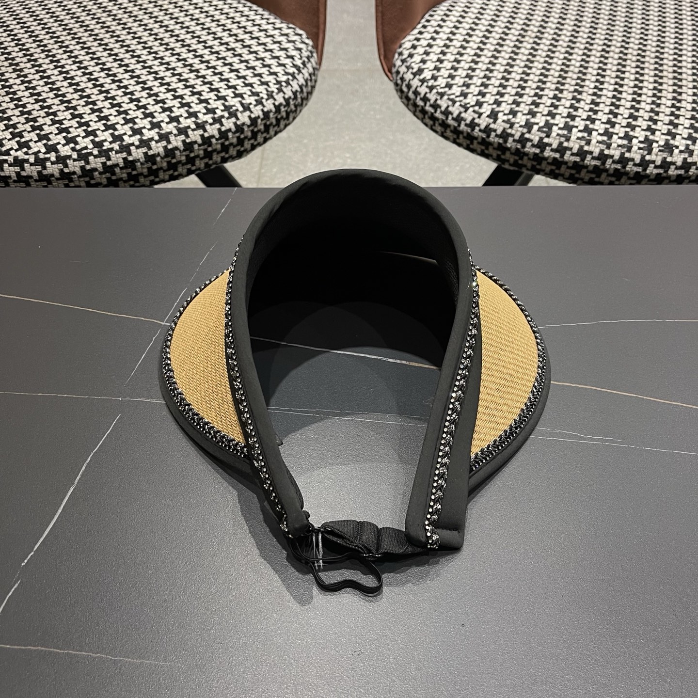 celine赛琳新款空顶发箍遮阳帽，可调节，头围57cm