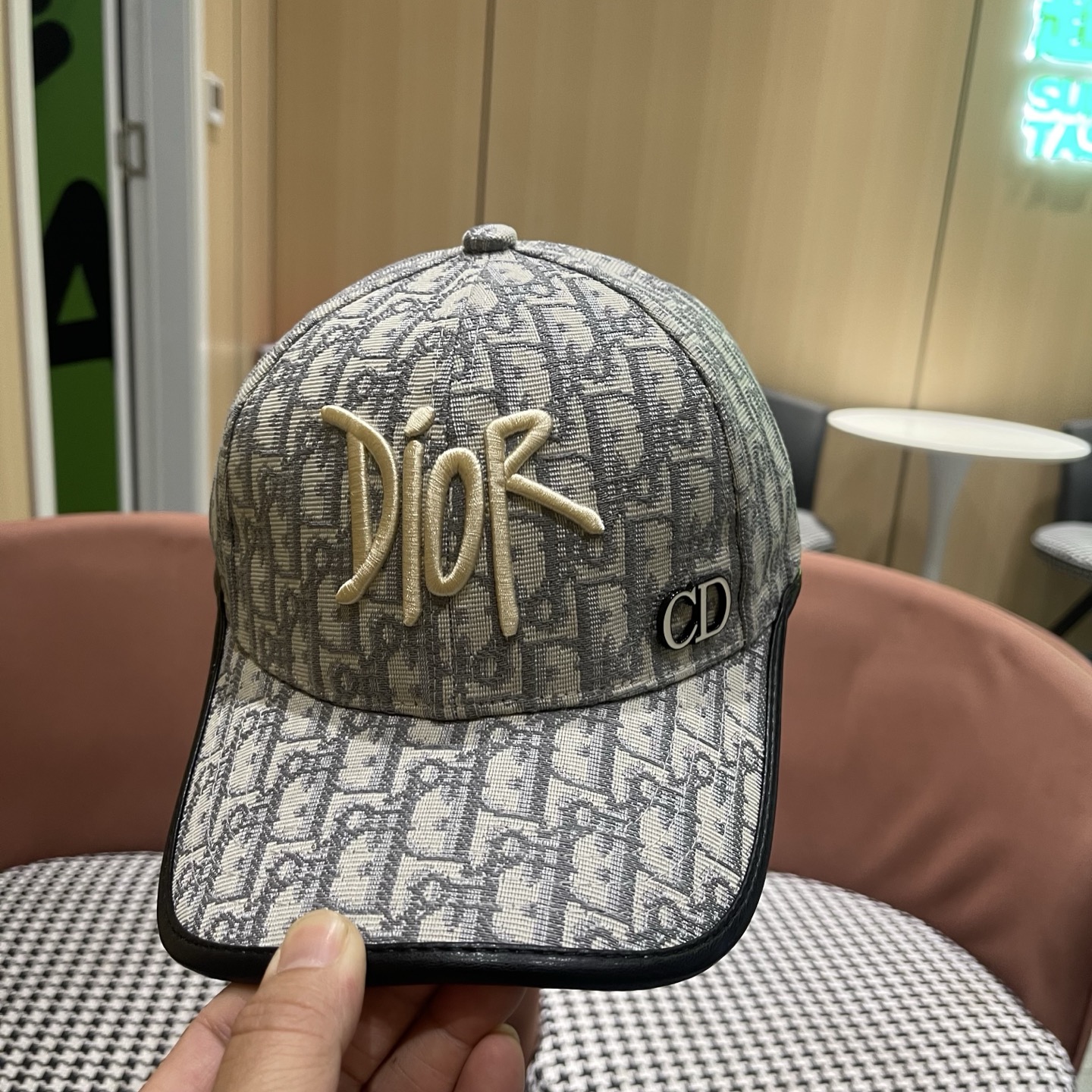 Dior迪奥新‮棒款‬球帽，原‮品单‬质，出街必备